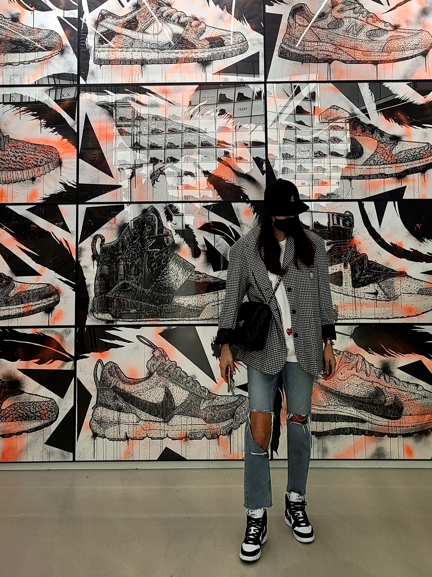 Nike x Ambush Dunk High Black, Play Comme des Garcons x Nike T-Shirt White 착용 스타일 - 2
