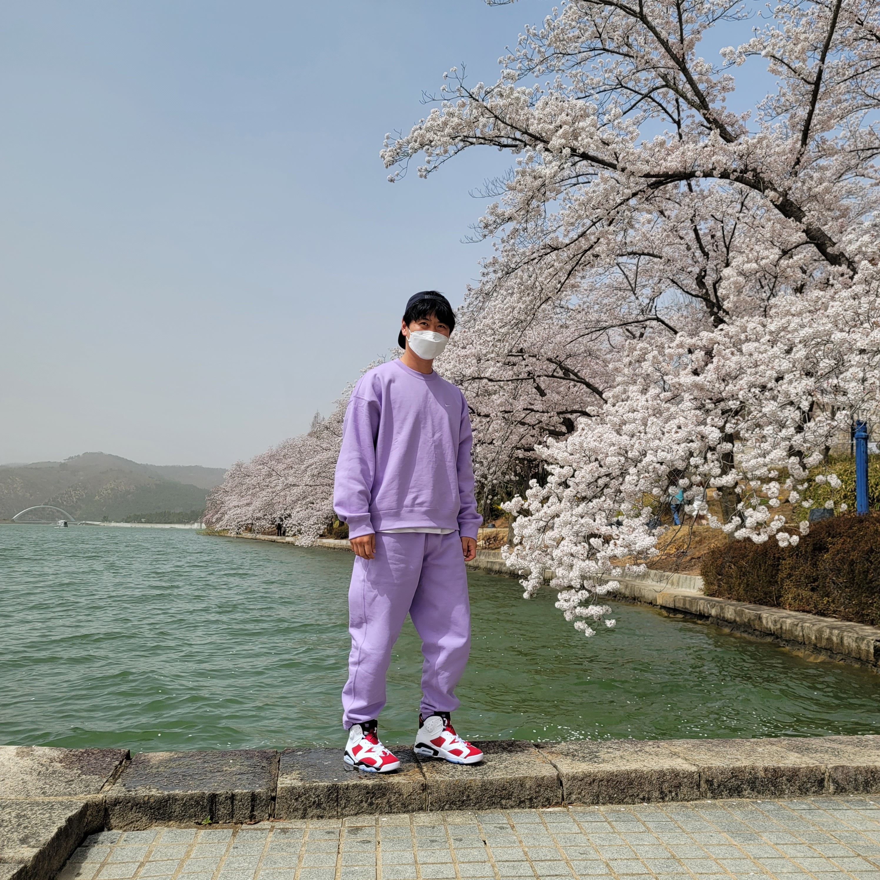 Nike NRG Solo Swoosh Crew Fleece Urban Lilac - US/EU, Nike NRG Solo Swoosh Fleece Pants Urban Lilac - US/EU 착용 스타일