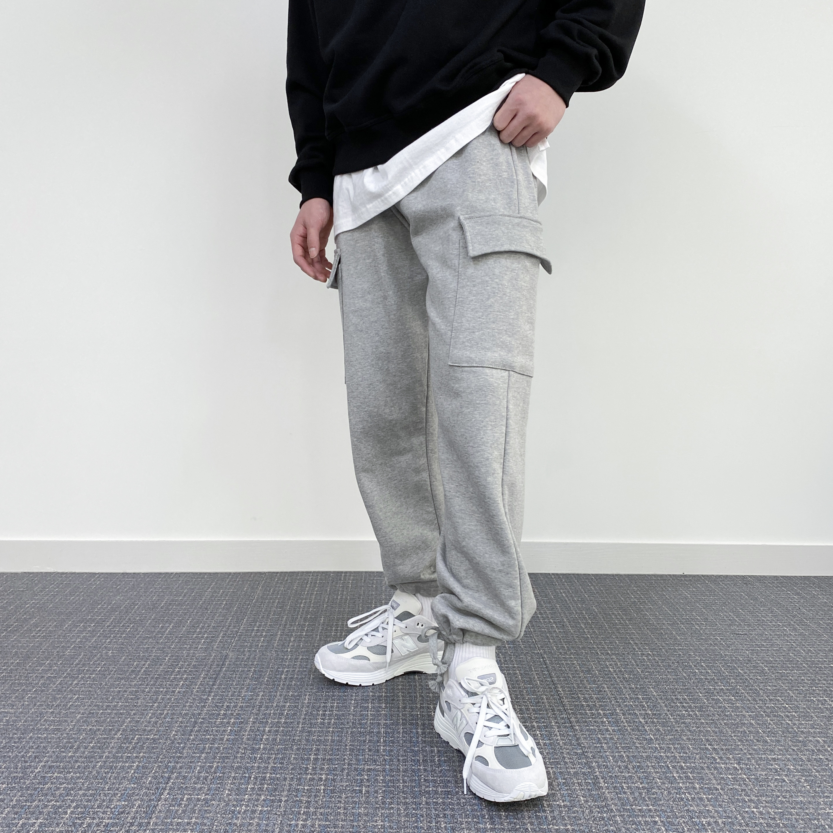 New Balance 992 Made in USA White Silver 착용 스타일 - 2