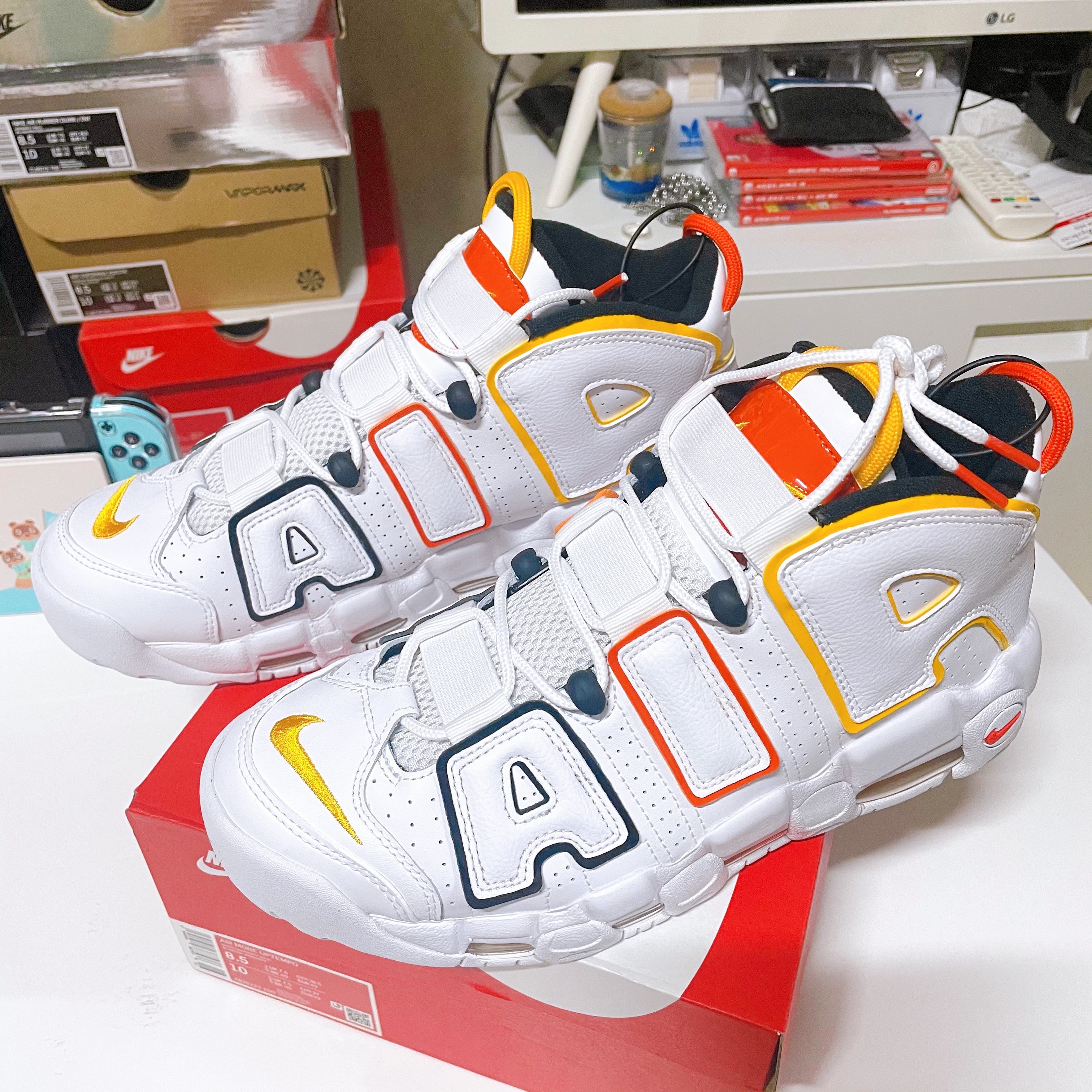 Nike Air More Uptempo Rayguns 착용 스타일