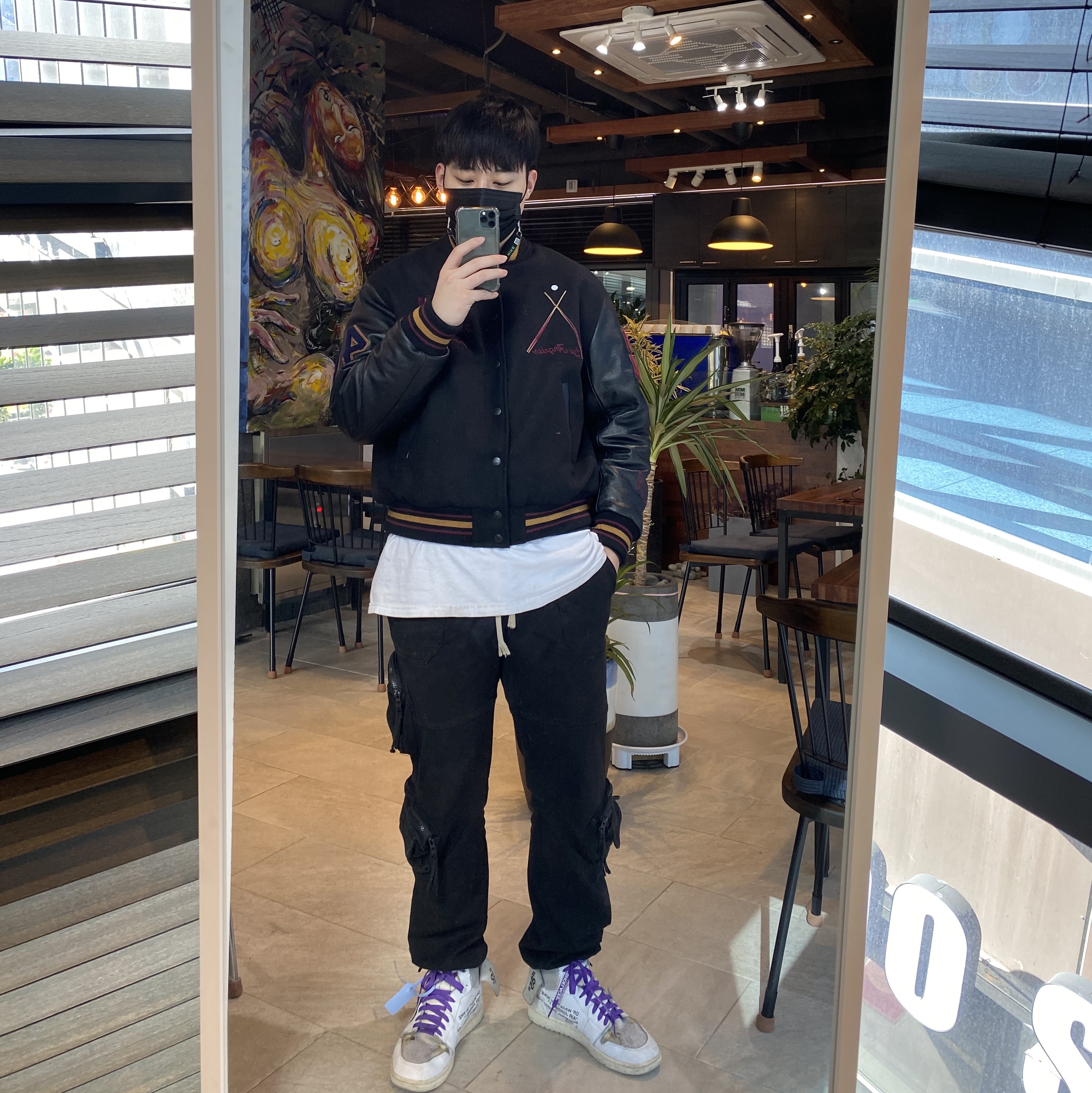 Jordan 1 x Off-White Retro High White, Stussy 40th Anniversary IST Jacket (Ny.LT.La) 착용 스타일