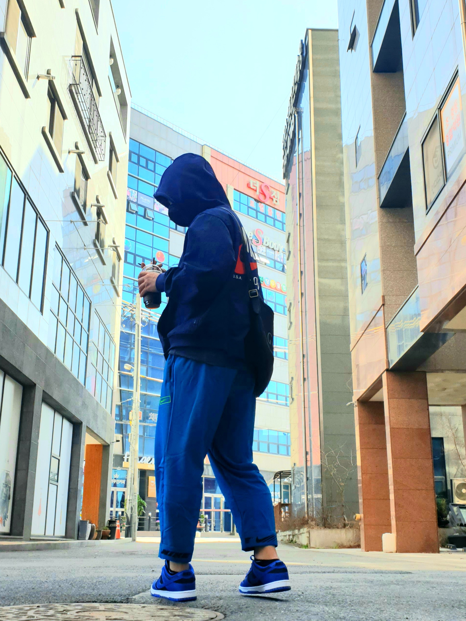 Nike NSW Hoodie BRS Midnight Navy, Nike M NRG Track Pants Geode Teal 착용 스타일 - 2