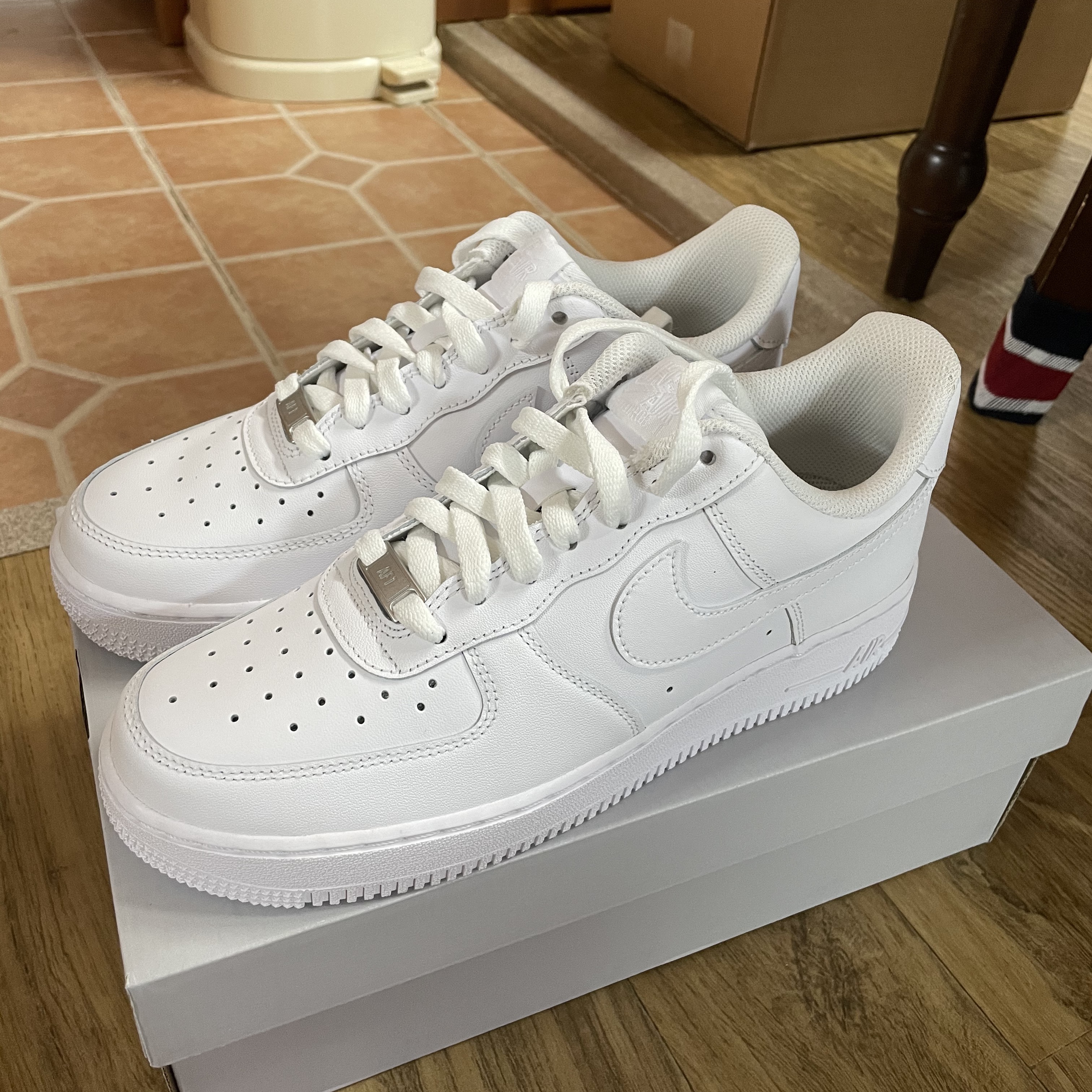 Nike Air Force 1 '07 Low White 착용 스타일