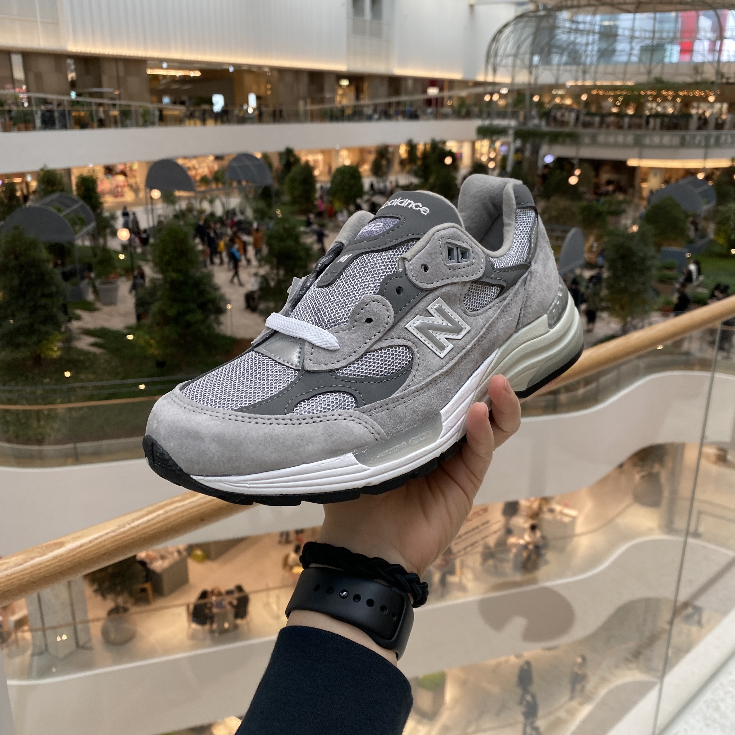 New Balance 992 Made in USA Grey - D Standard 착용 스타일