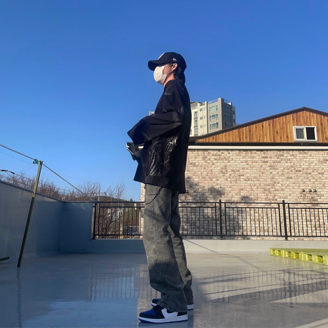 Jordan 1 Retro High OG Royal Toe 착용 스타일