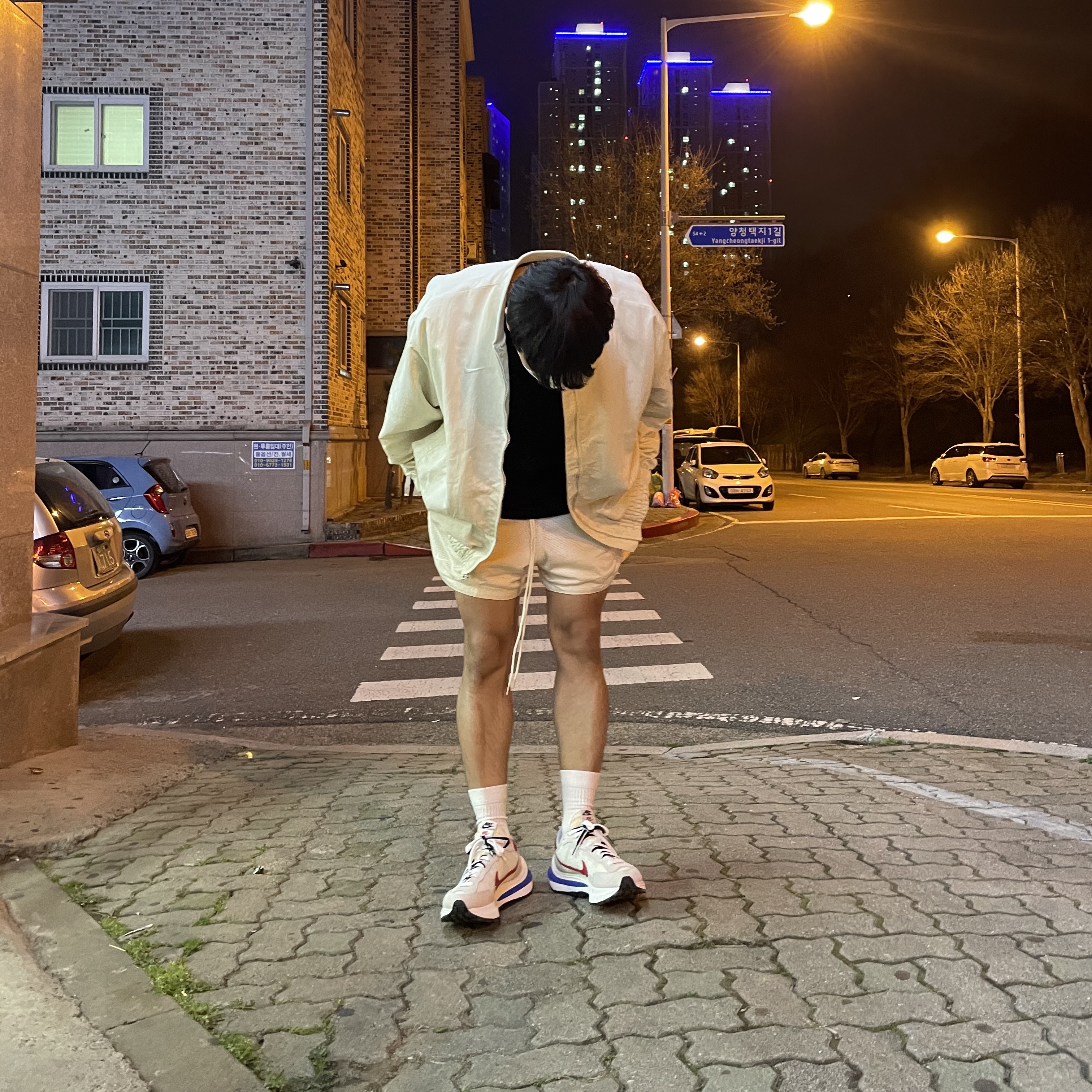 Nike x Sacai VaporWaffle Royal Fuchsia, Nike x Fear of God Basketball Shorts String 착용 스타일 - 4