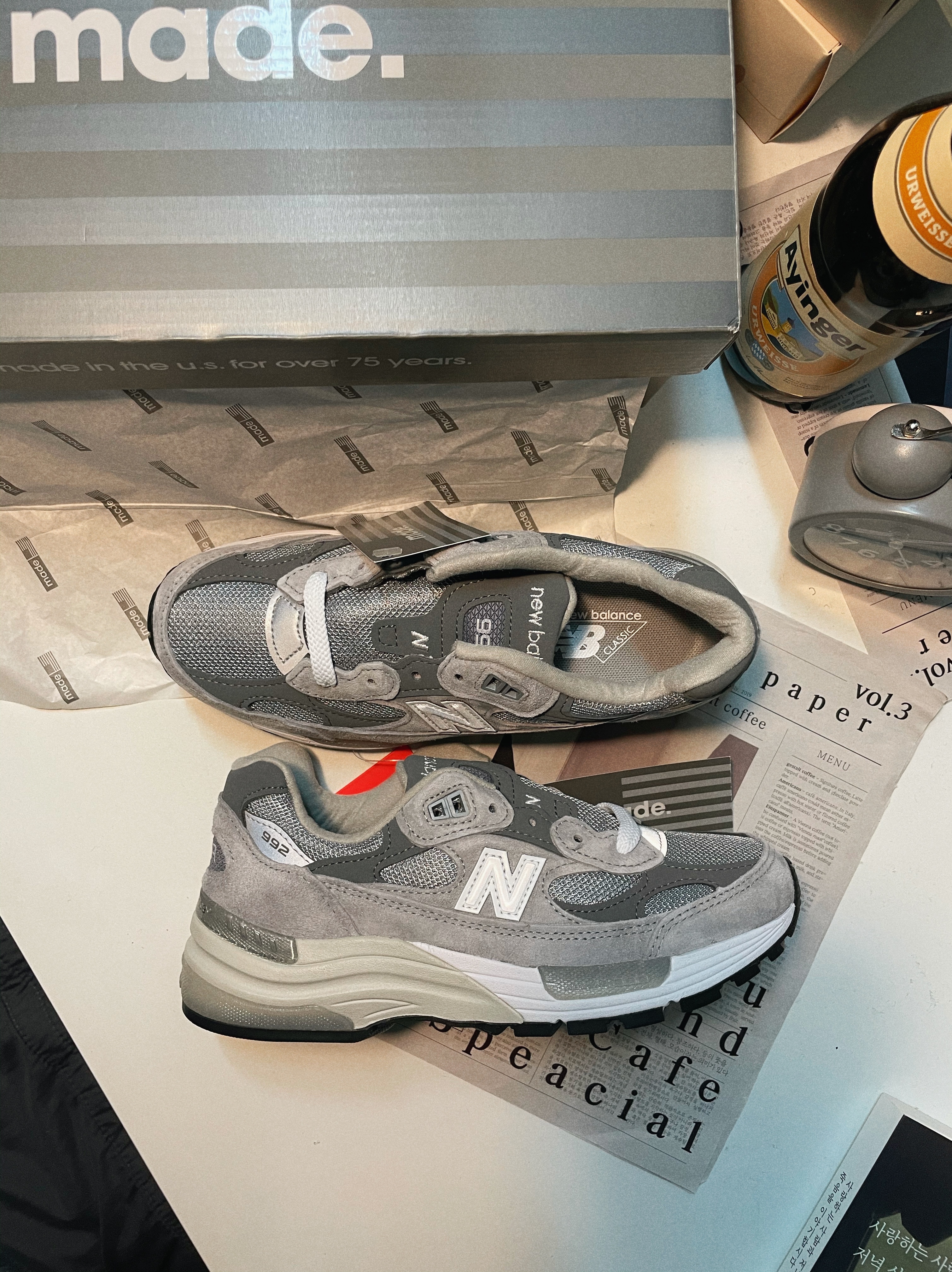 New Balance 992 Made in USA Grey - D Standard 착용 스타일 - 1