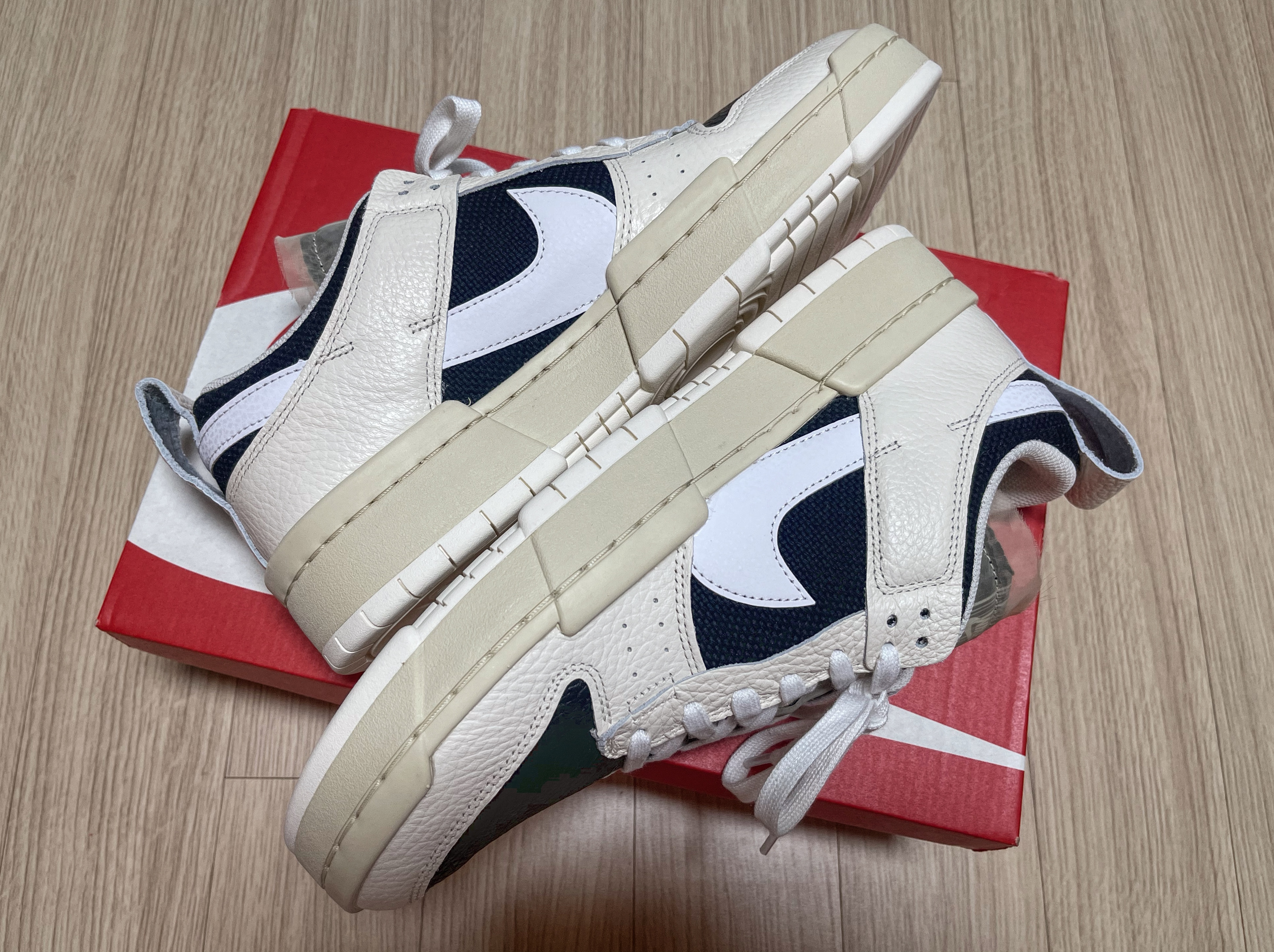 (W) Nike Dunk Low Disrupt Pale Ivory 착용 스타일 - 4