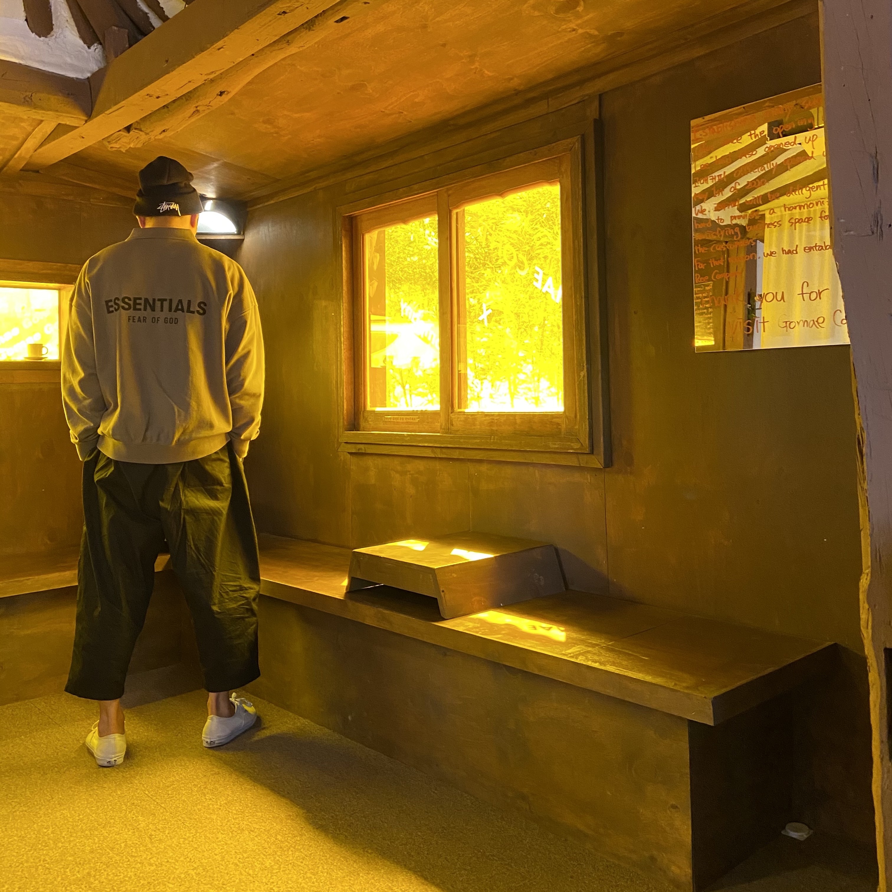 Nike x Stussy Cuff Beanie Black, Essentials Long Sleeve Boxy Polo Taupe - 20FW 착용 스타일