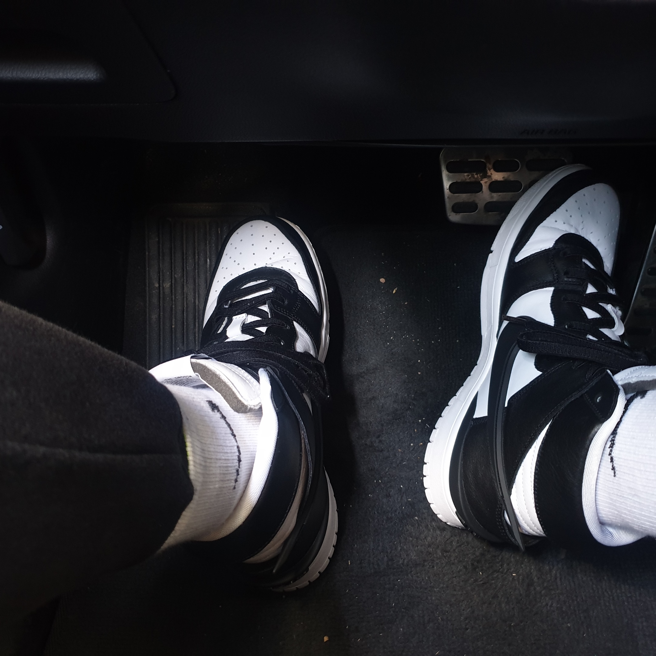 Nike x Ambush Dunk High Black 착용 스타일