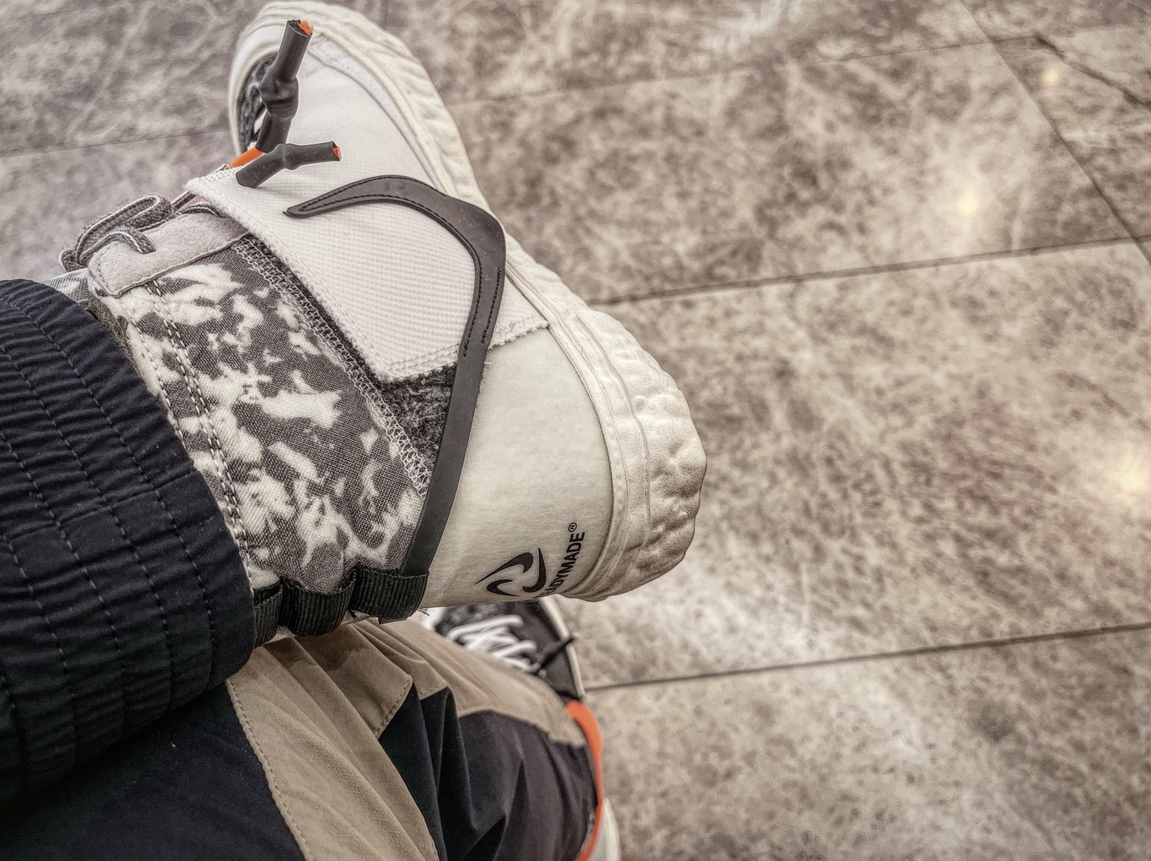 Nike x Readymade Blazer Mid Black, Nike x Readymade Blazer Mid White 착용 스타일 - 3