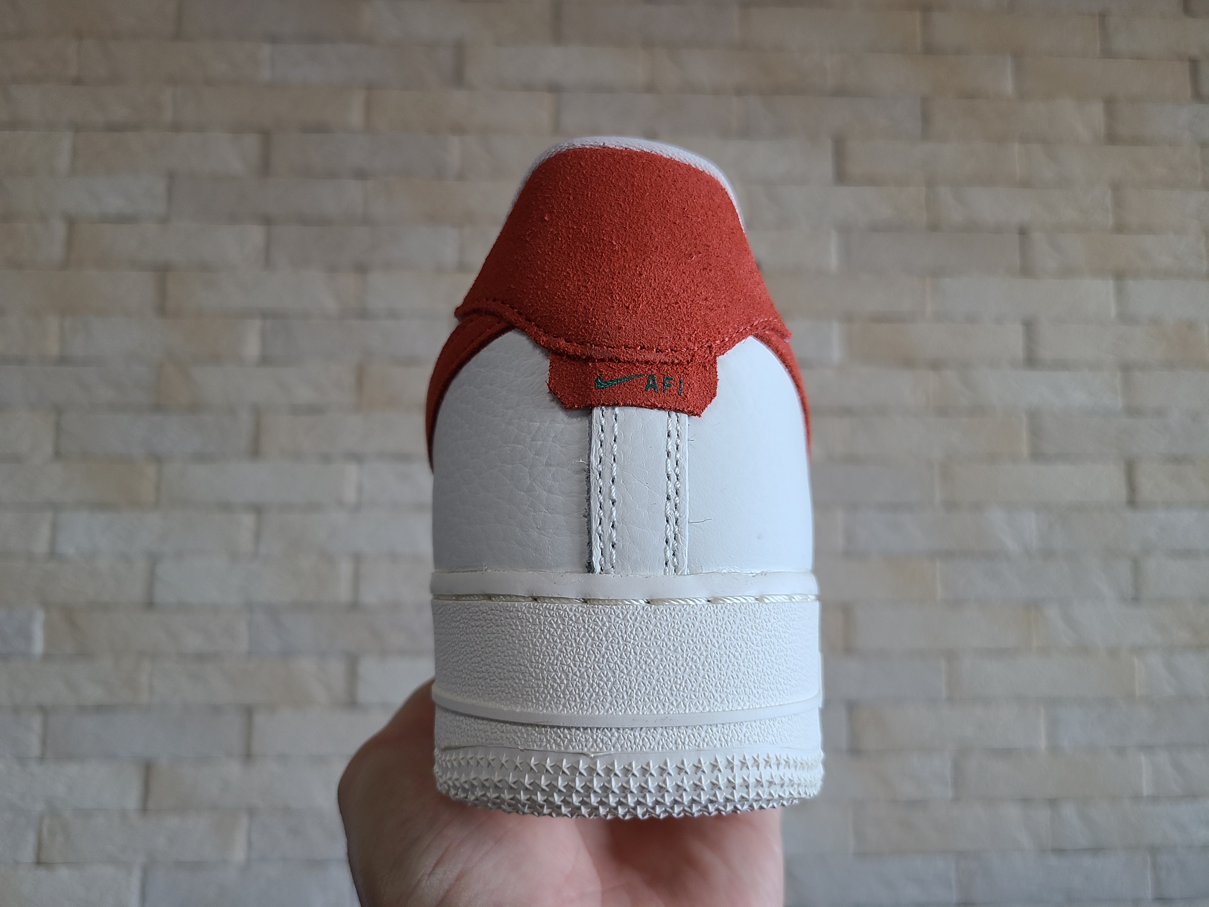 Nike Air Force 1 '07 Craft Mantra Orange 착용 스타일 - 5