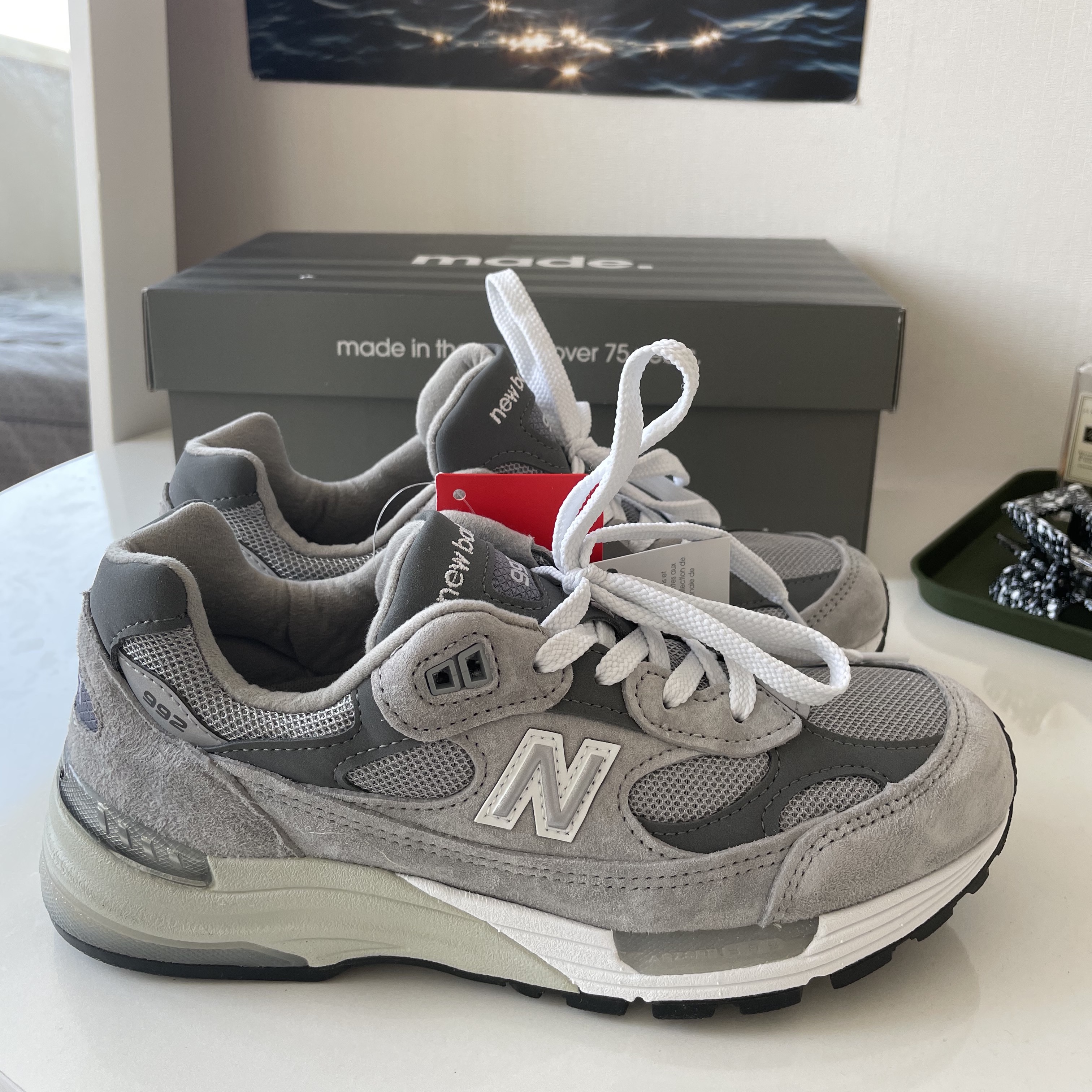 New Balance 992 Made in USA Grey - D Standard 착용 스타일
