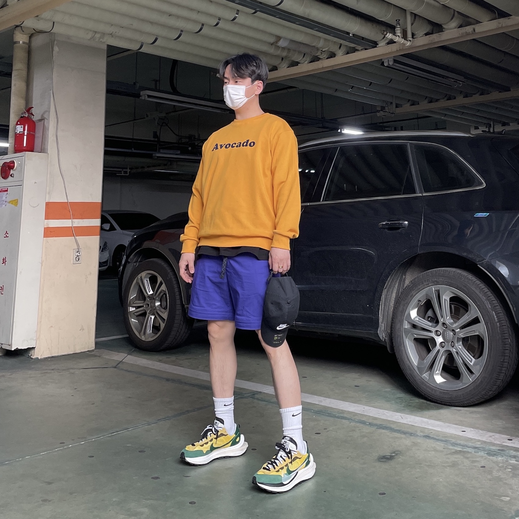 Nike x Sacai VaporWaffle Tour Yellow & Gorge Green Sail 착용 스타일