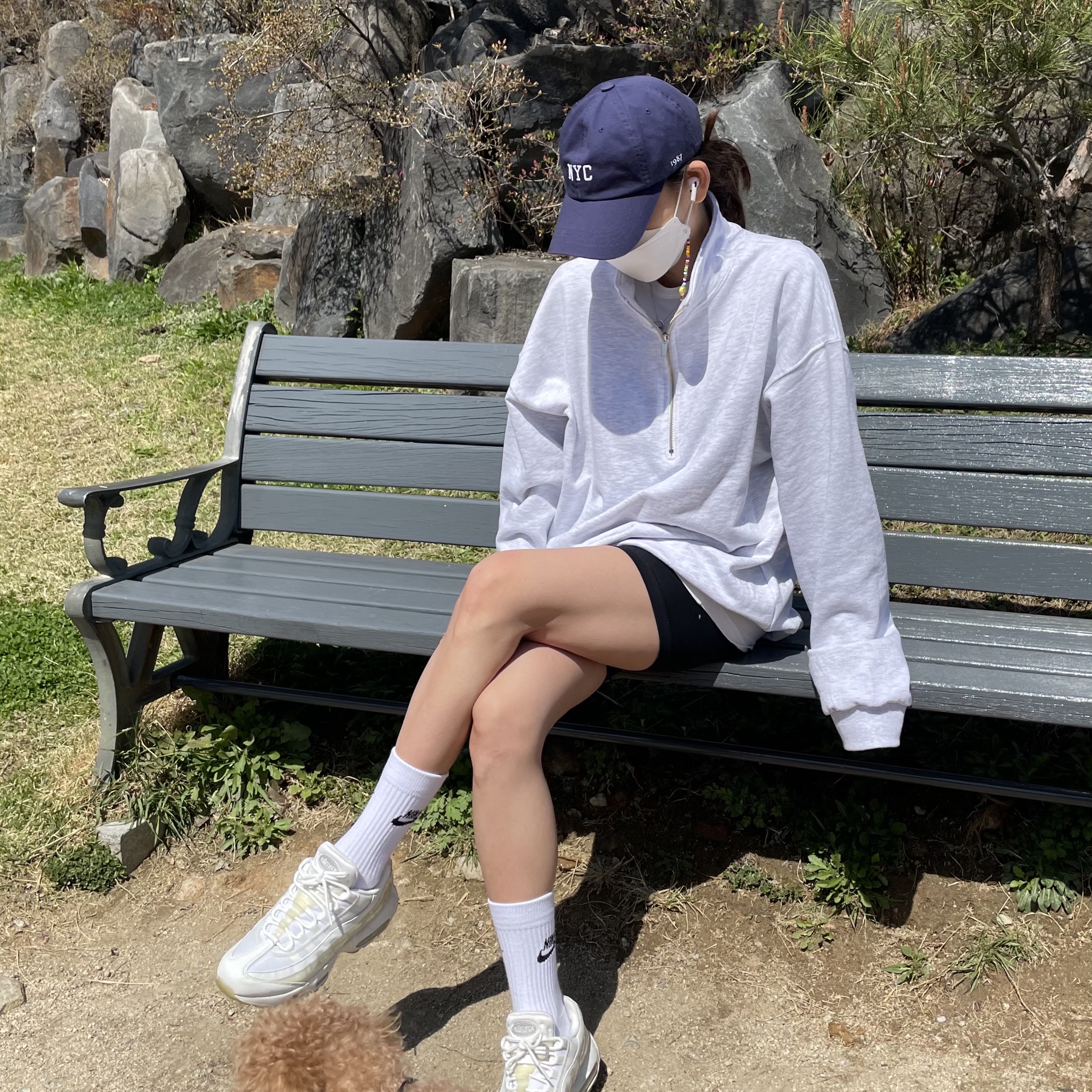 (W) Nike Air Max 95 Triple White 착용 스타일 - 2