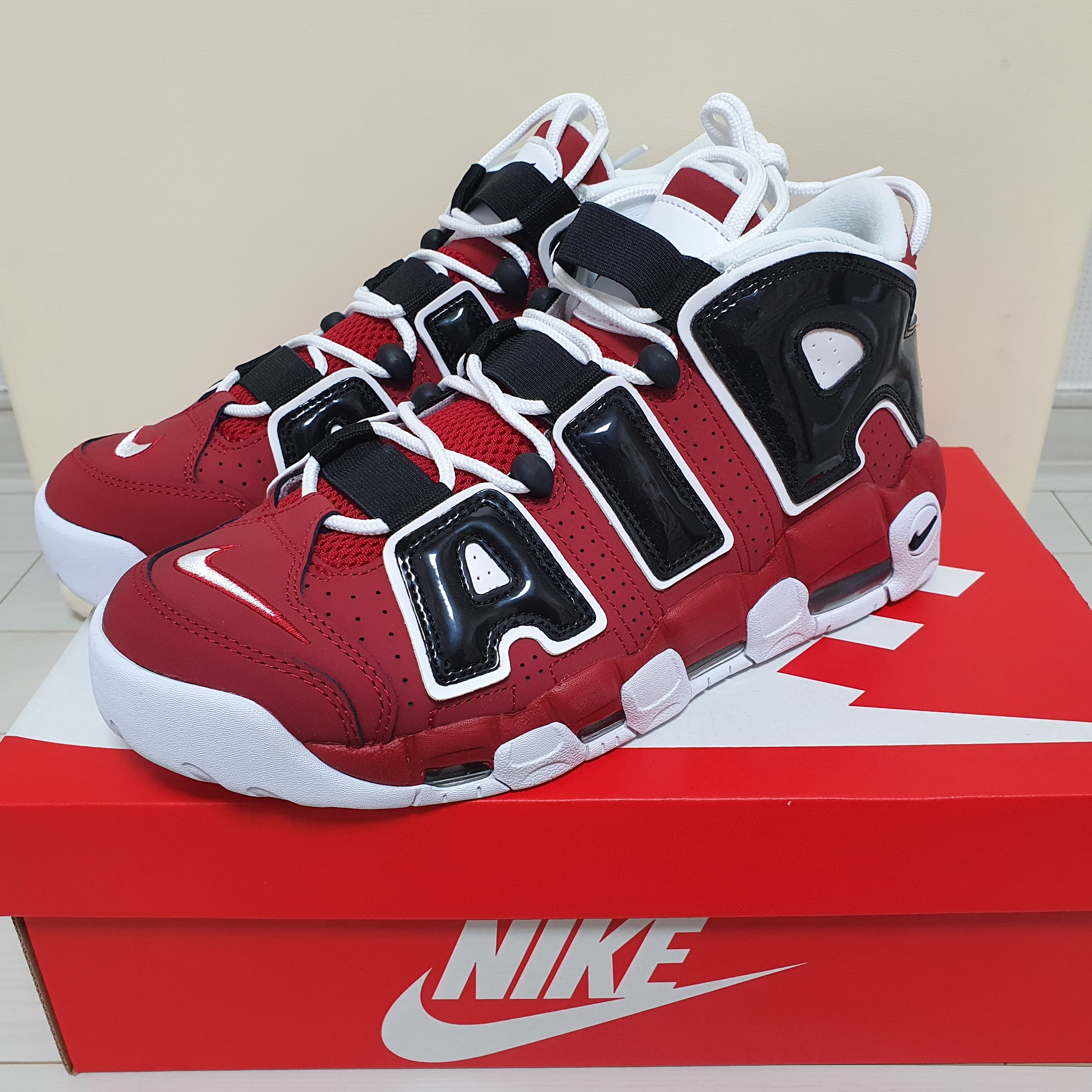 Nike Air More Uptempo 96 Bulls 2021 착용 스타일 - 1
