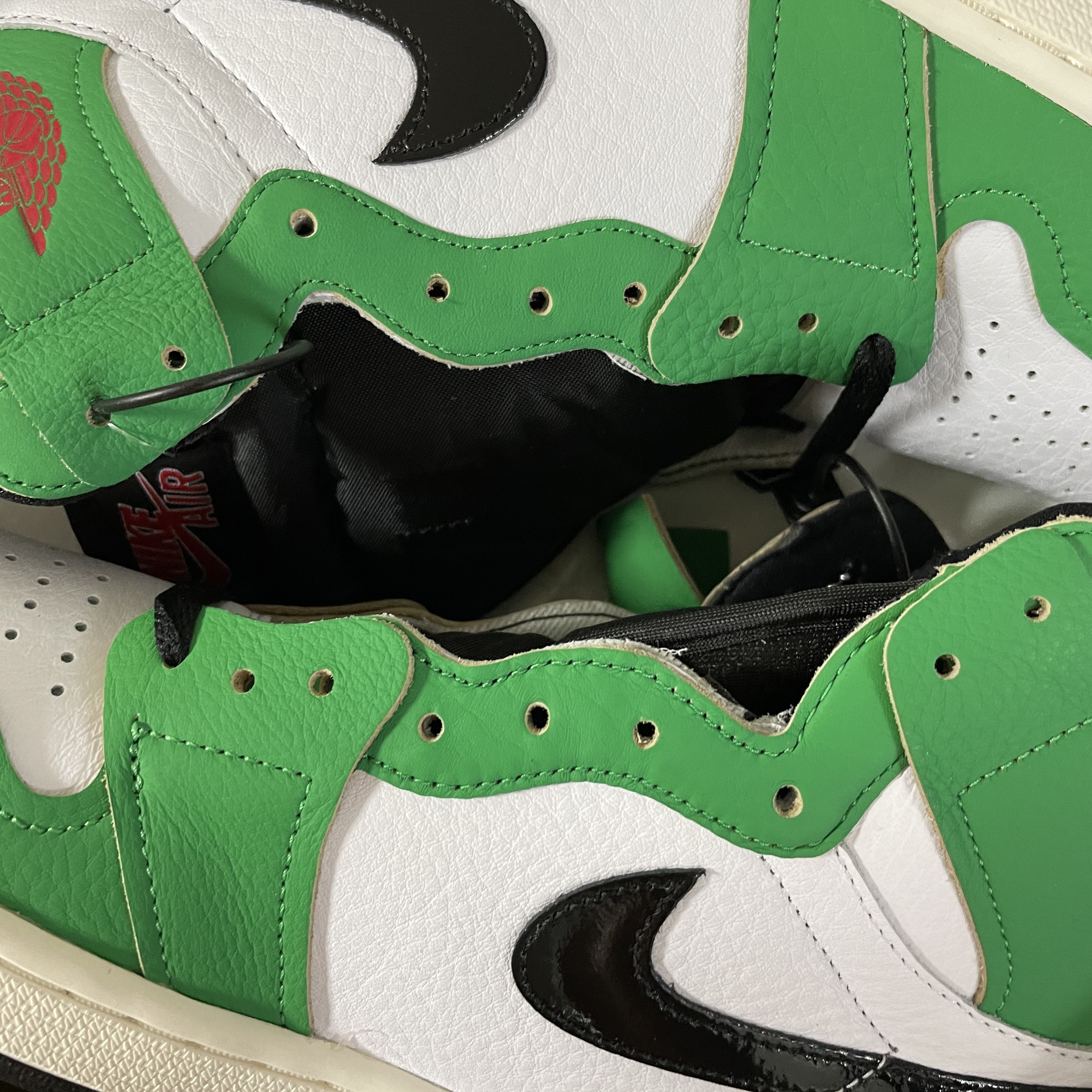 (W) Jordan 1 Retro High OG Lucky Green 착용 스타일