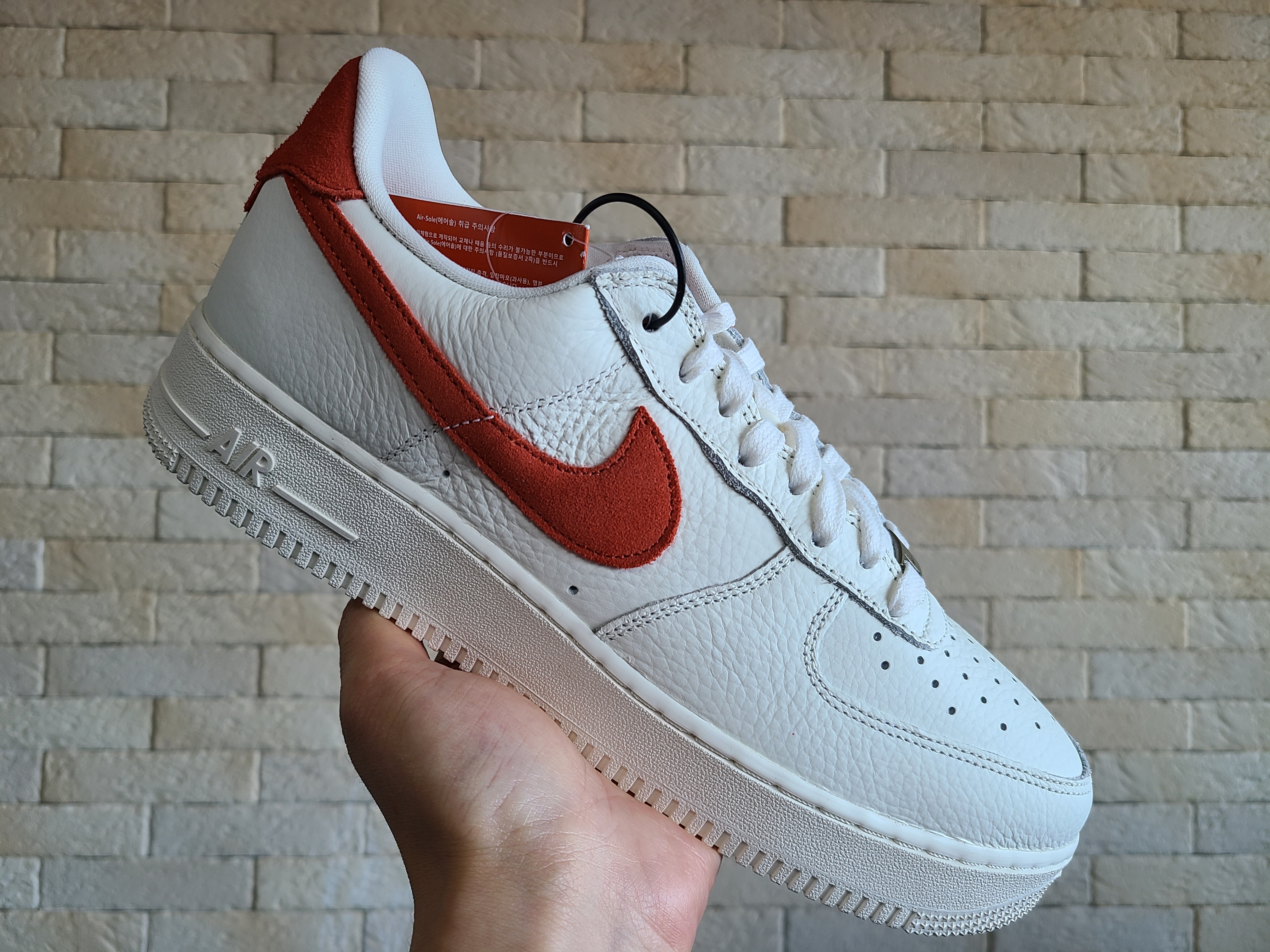 Nike Air Force 1 '07 Craft Mantra Orange 착용 스타일 - 4