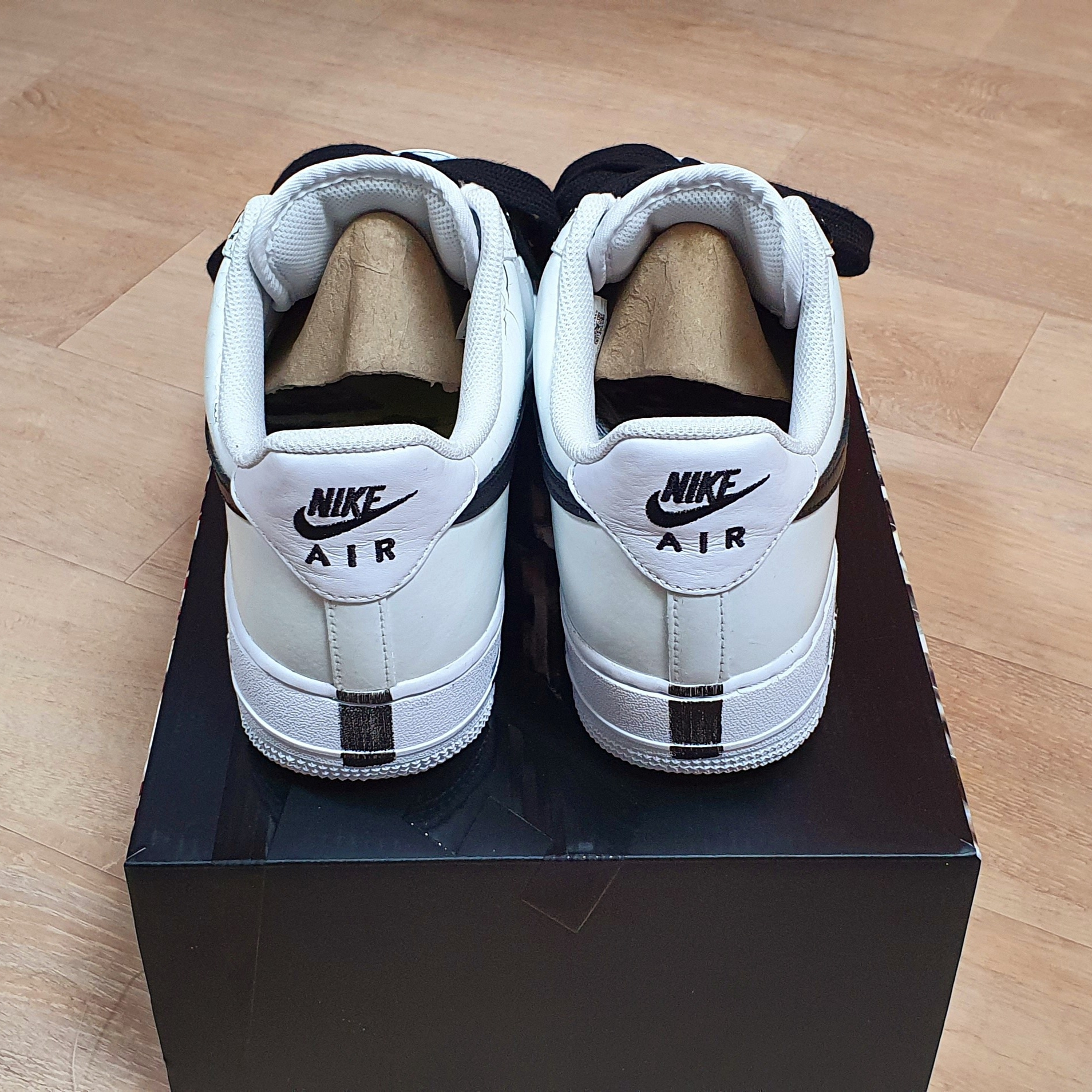 Nike x Peaceminusone Air Force 1 Low Para-Noise 2.0 착용 스타일 - 3