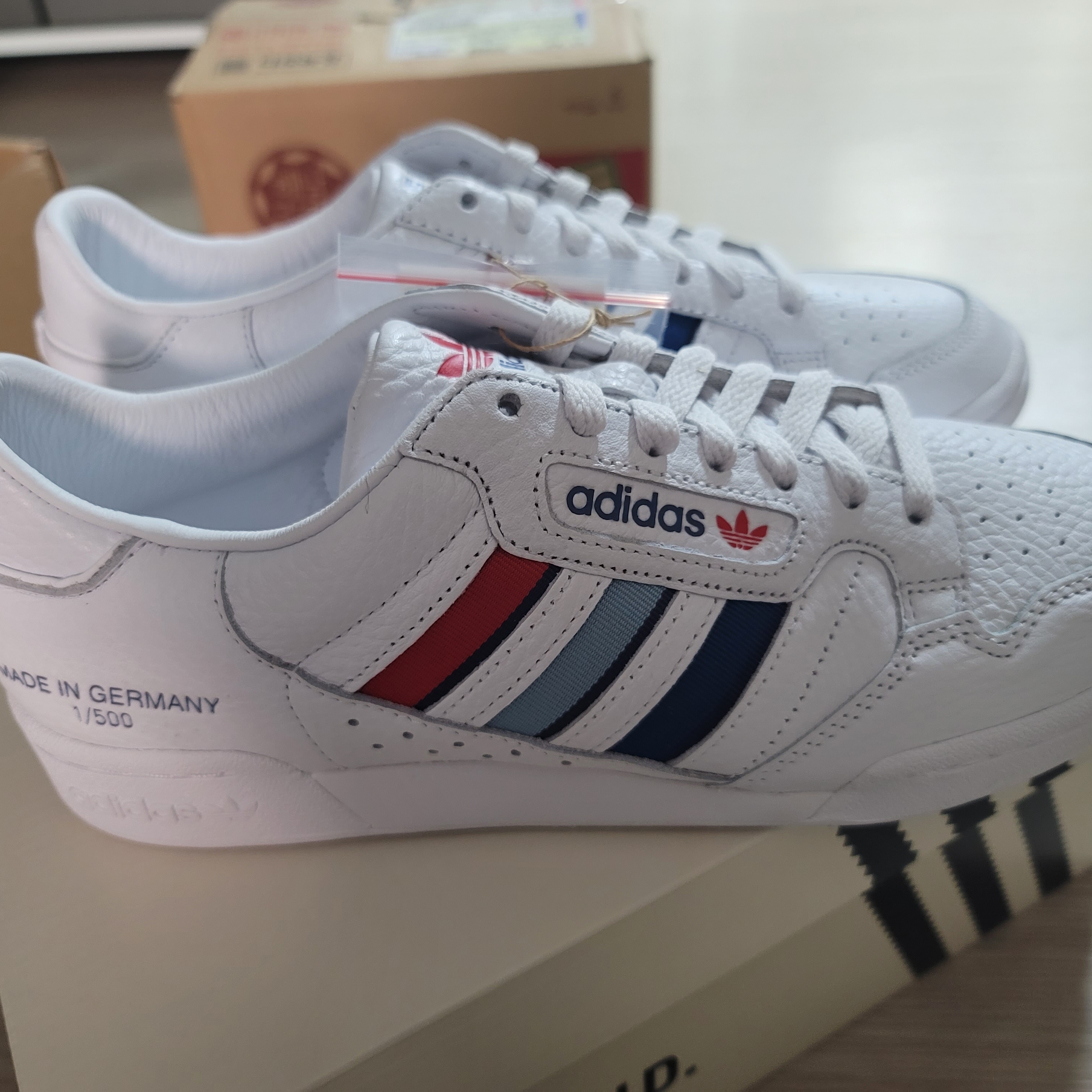 Adidas x END. Continental 80 MIG German Engineering White 착용 스타일 - 3