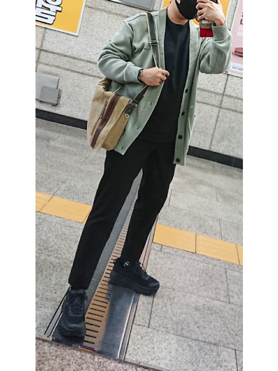 Hoka Bondi 7 Black - Wide 착용 스타일