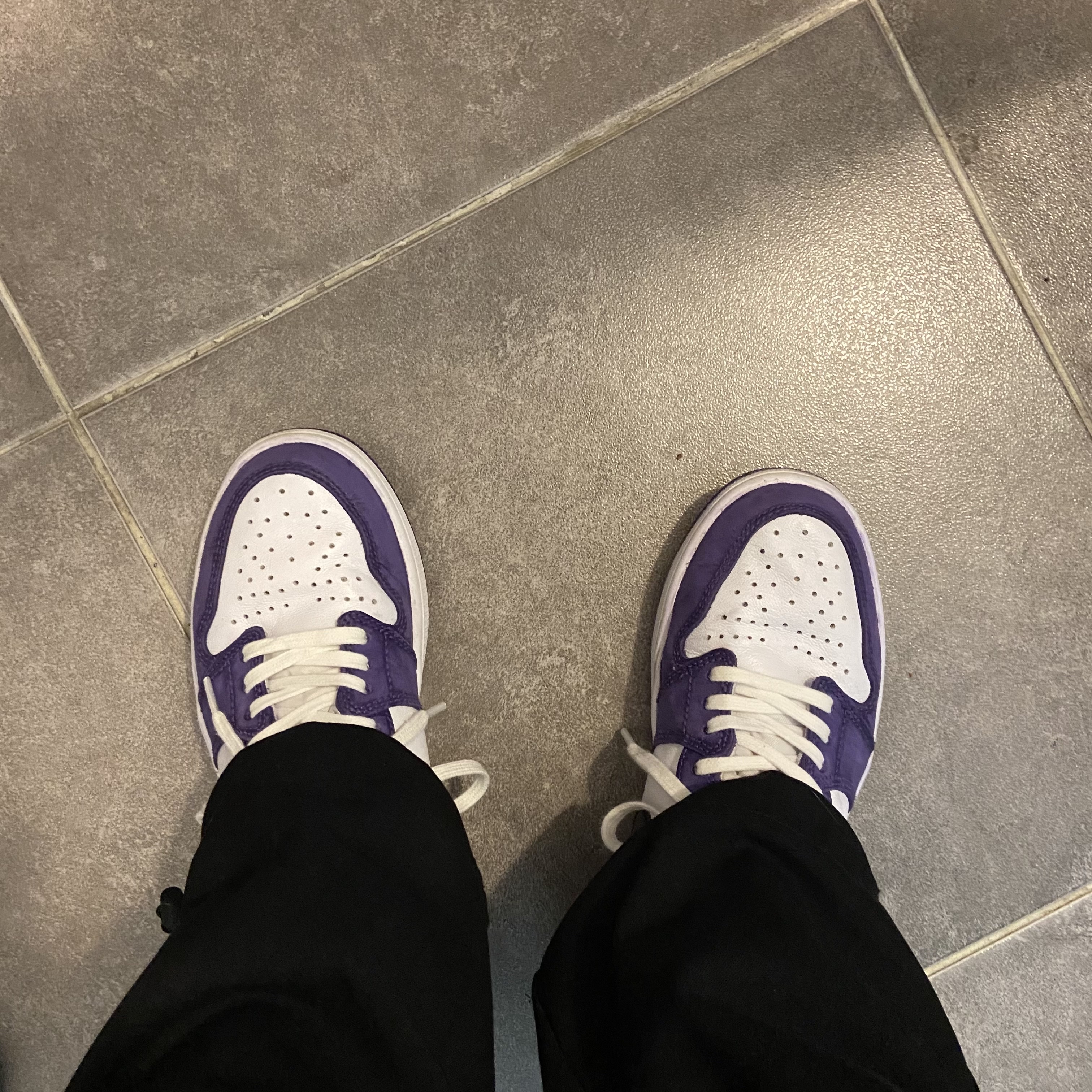 Jordan 1 Retro High OG Court Purple 2020 착용 스타일 - 2