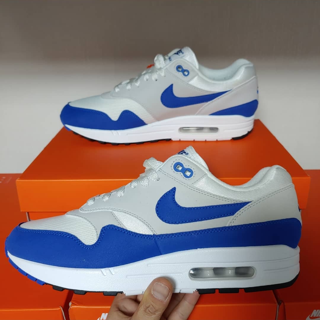 Nike Air Max 1 Anniversary Royal (2017 Restock Pair) 착용 스타일 - 2