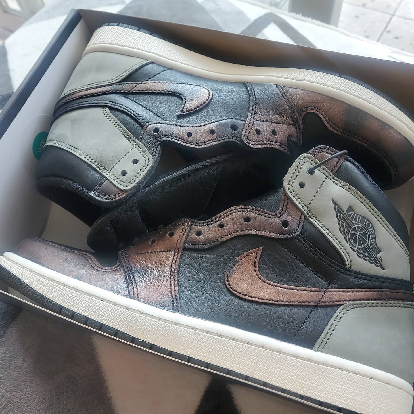 Jordan 1 Retro High OG Rust Shadow 착용 스타일 - 2