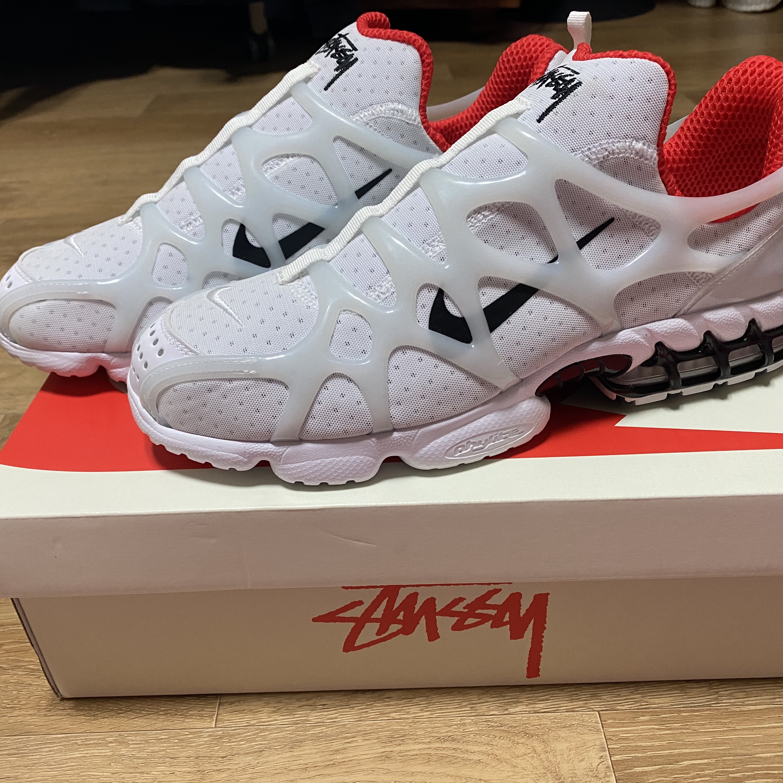 Nike x Stussy Air Zoom Spiridon Kukini White 착용 스타일