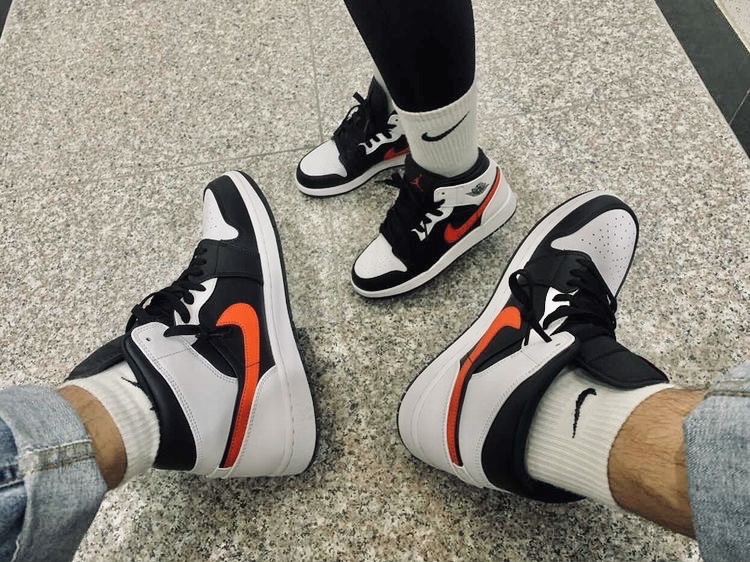 (GS) Jordan 1 Mid Black Chile Red, Jordan 1 Mid Black Chile Red 착용 스타일