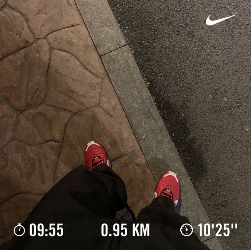 Nike x Undercover Air Max 720 Red 착용 스타일