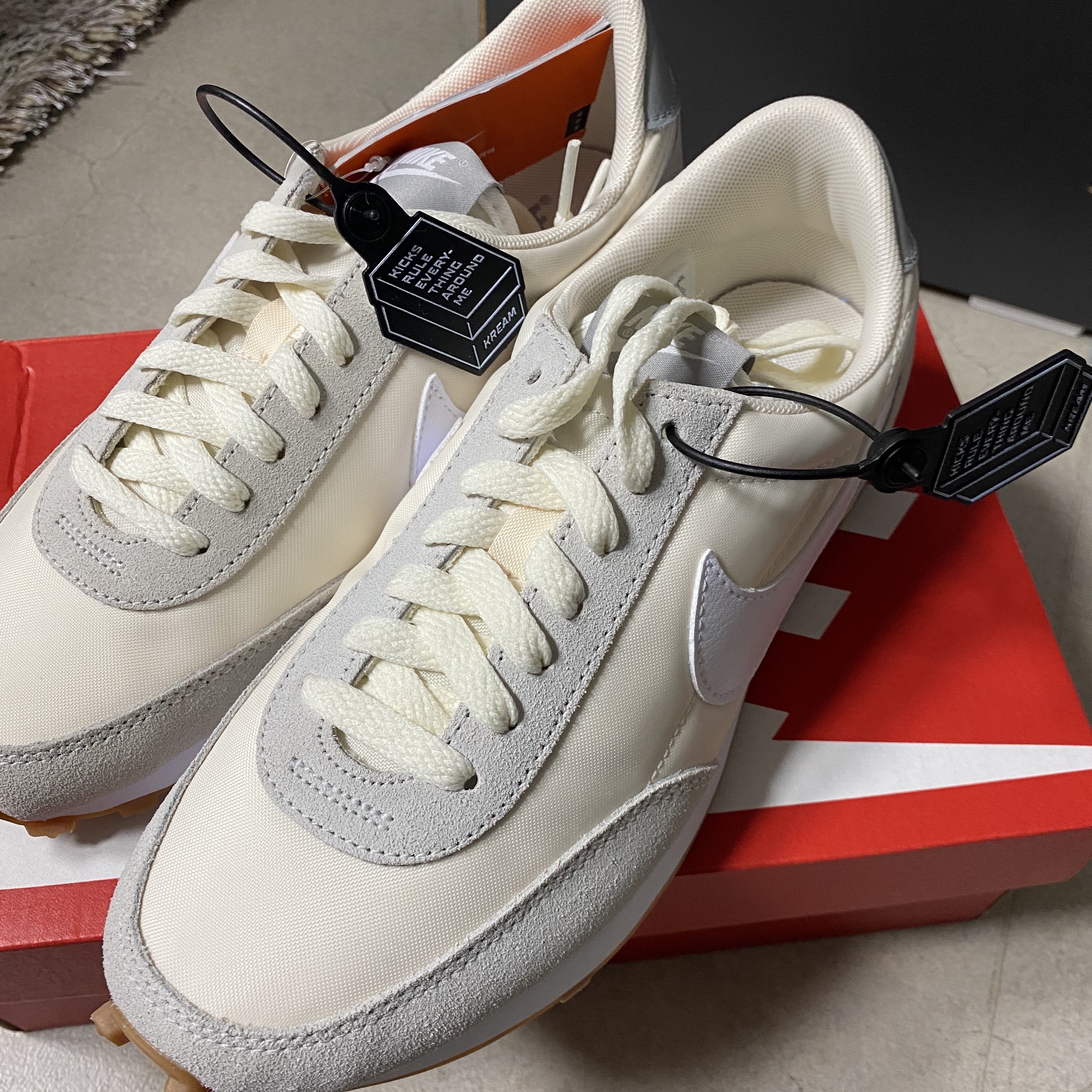 (W) Nike Daybreak Summit White 착용 스타일 - 1