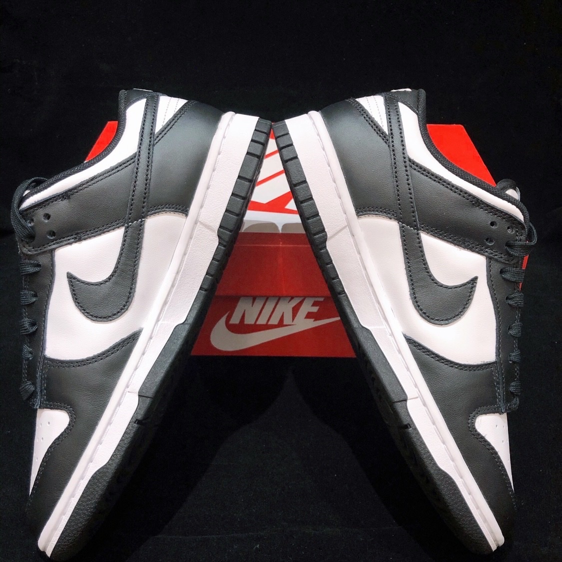 (W) Nike Dunk Low Black 착용 스타일 - 5