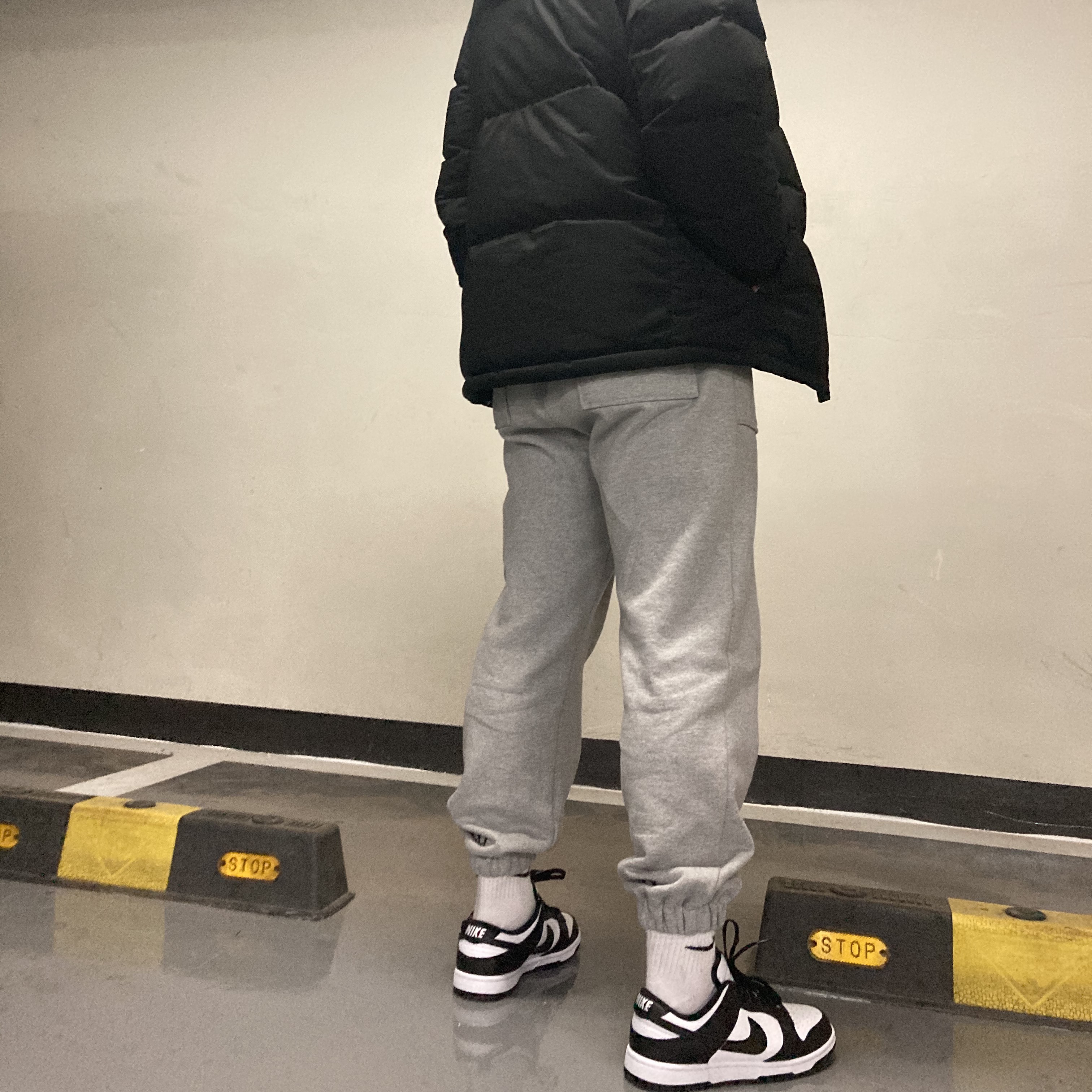 Nike Dunk Low Retro Black 착용 스타일