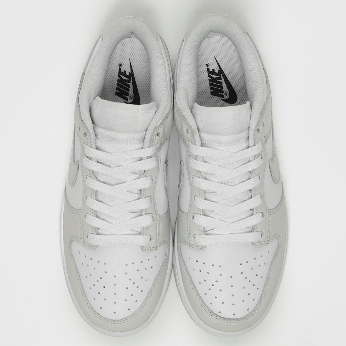 (W) Nike Dunk Low Photon Dust, Nike Dunk High Retro Vast Grey 착용 스타일 - 5