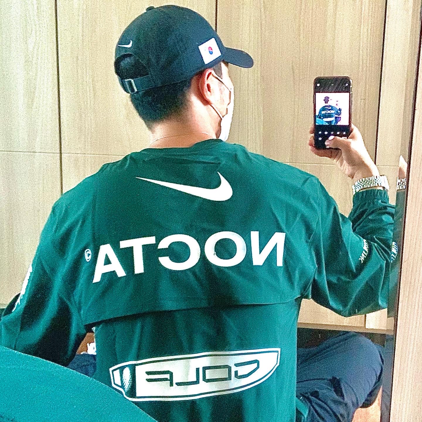 Nike x Drake Nocta Golf Crewneck Top Green - Asia, Nike x Sacai x Fragment LDWaffle Light Smoke Grey 착용 스타일 - 2