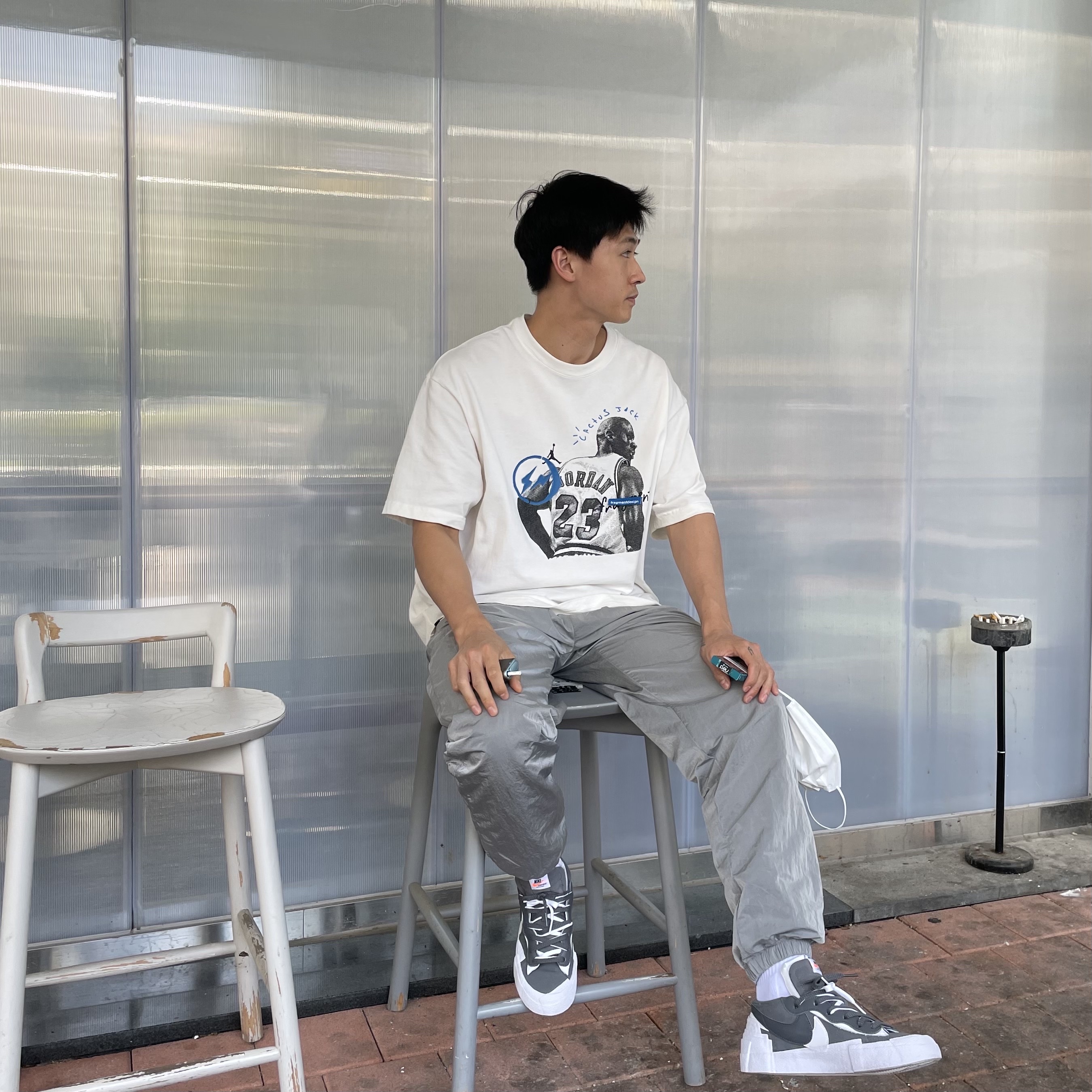 Nike x Sacai Blazer Low Iron Grey 착용 스타일 - 2