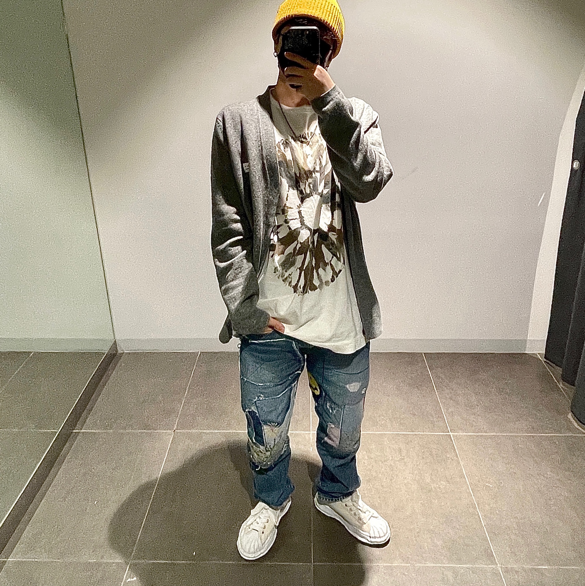 Maison Mihara Yasuhiro Blakey OG Sole Leather Low-top Sneakers White, Acne Studios Keve Face V-Neck Cardigan Light Grey Melange 착용 스타일 - 2