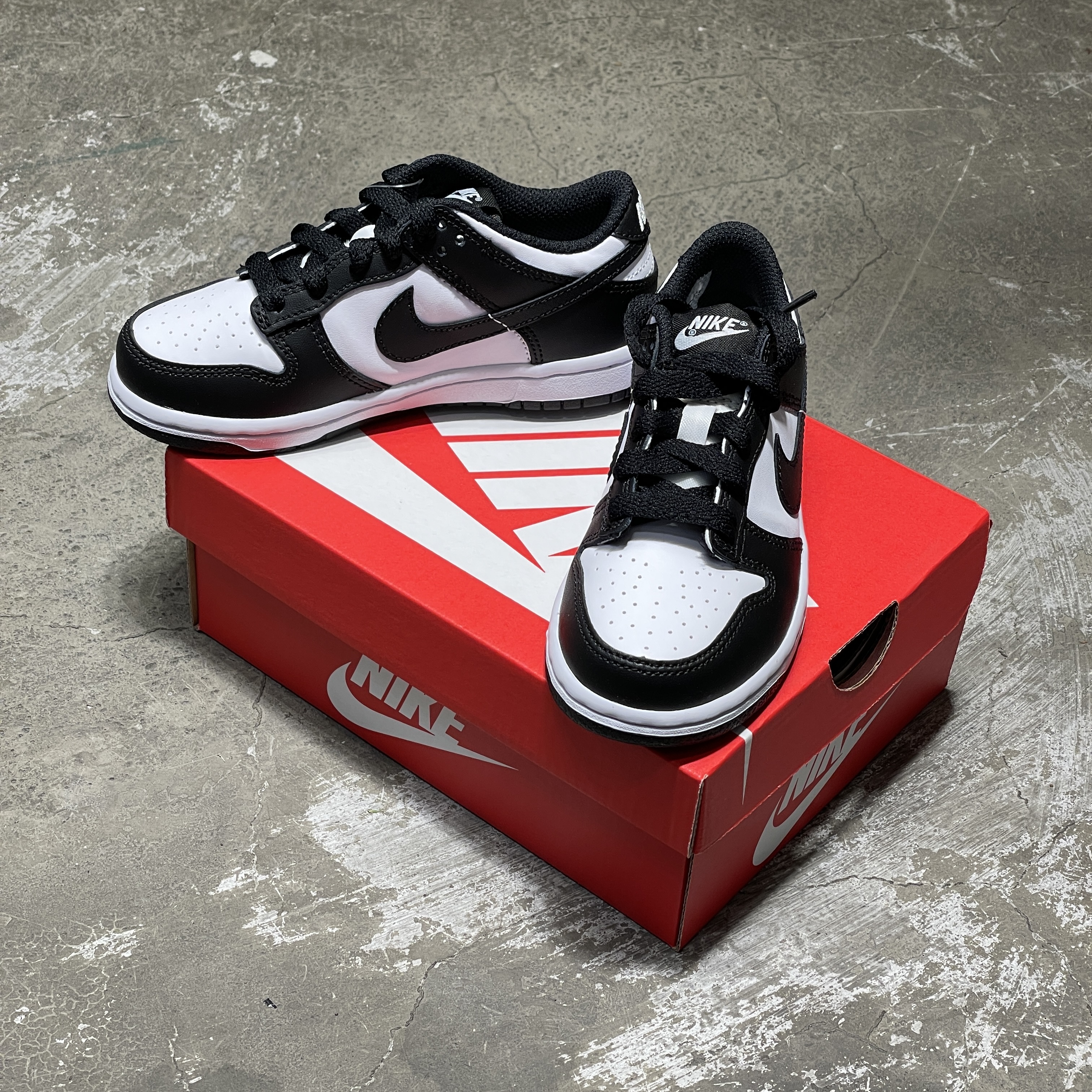 (TD) Nike Dunk Low Black 착용 스타일 - 3