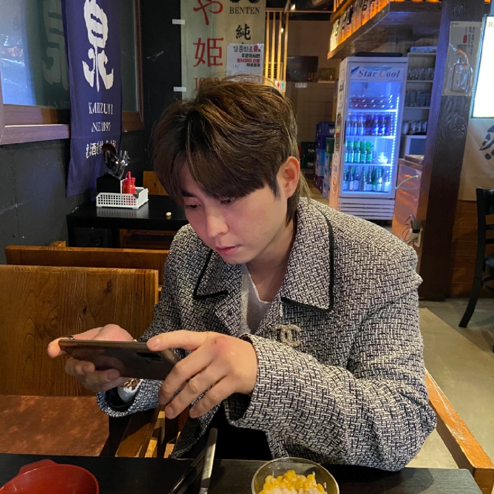 KREAM 프로필 이미지