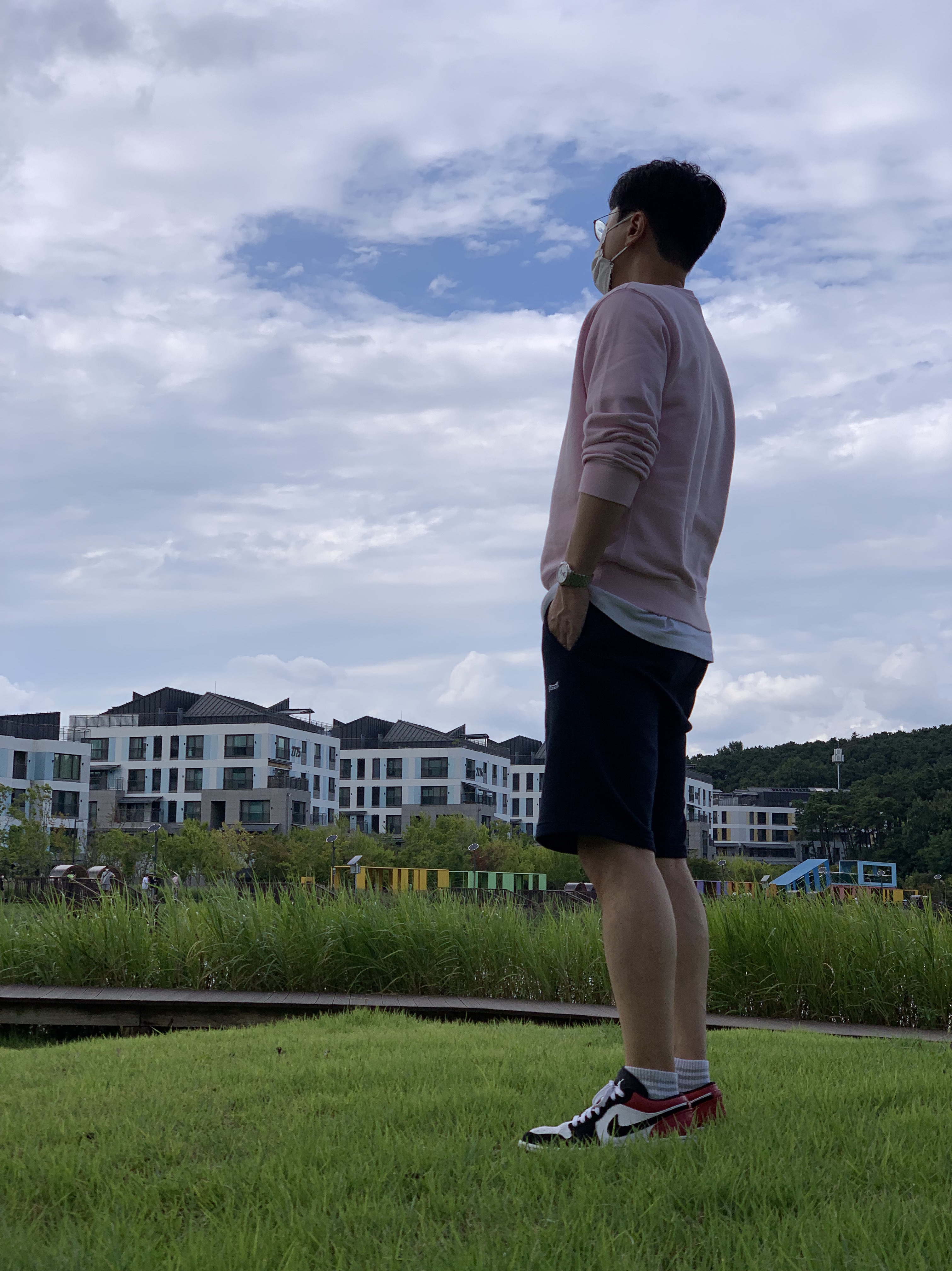Jordan 1 Low Black Toe 착용 스타일 - 5