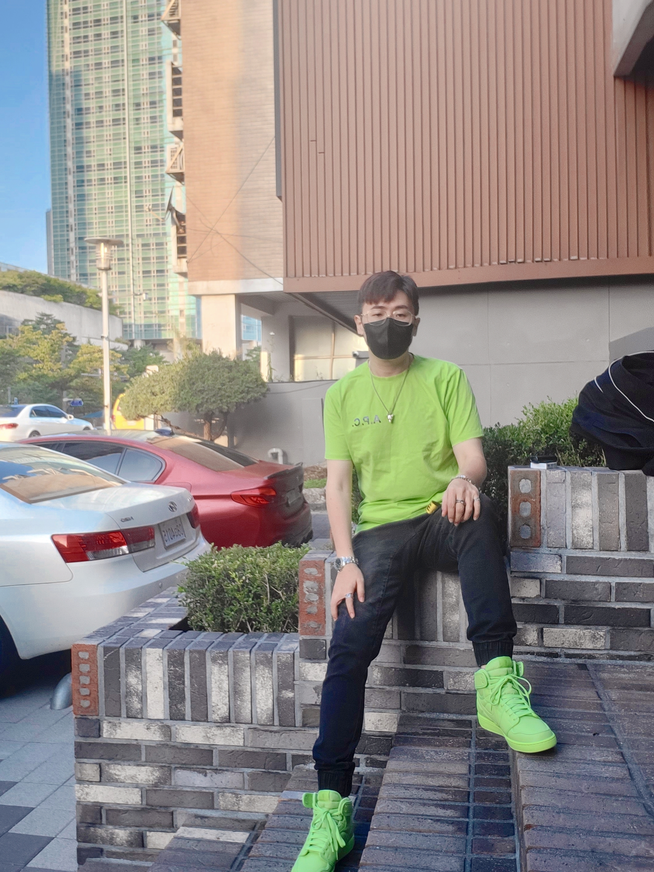 (W) Jordan 1 x Billie Eilish KO SP Lime Green 착용 스타일