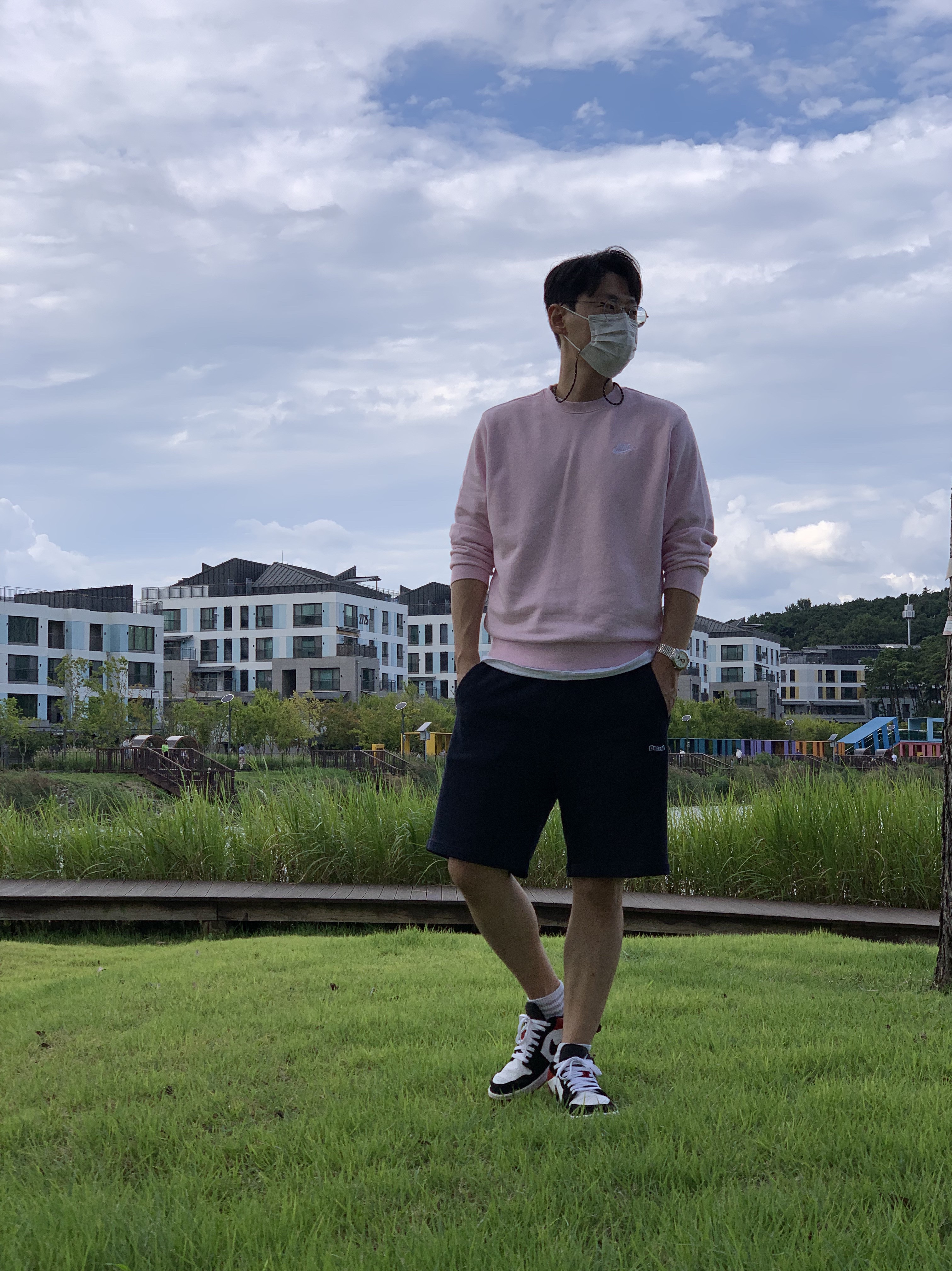 Jordan 1 Low Black Toe 착용 스타일 - 2