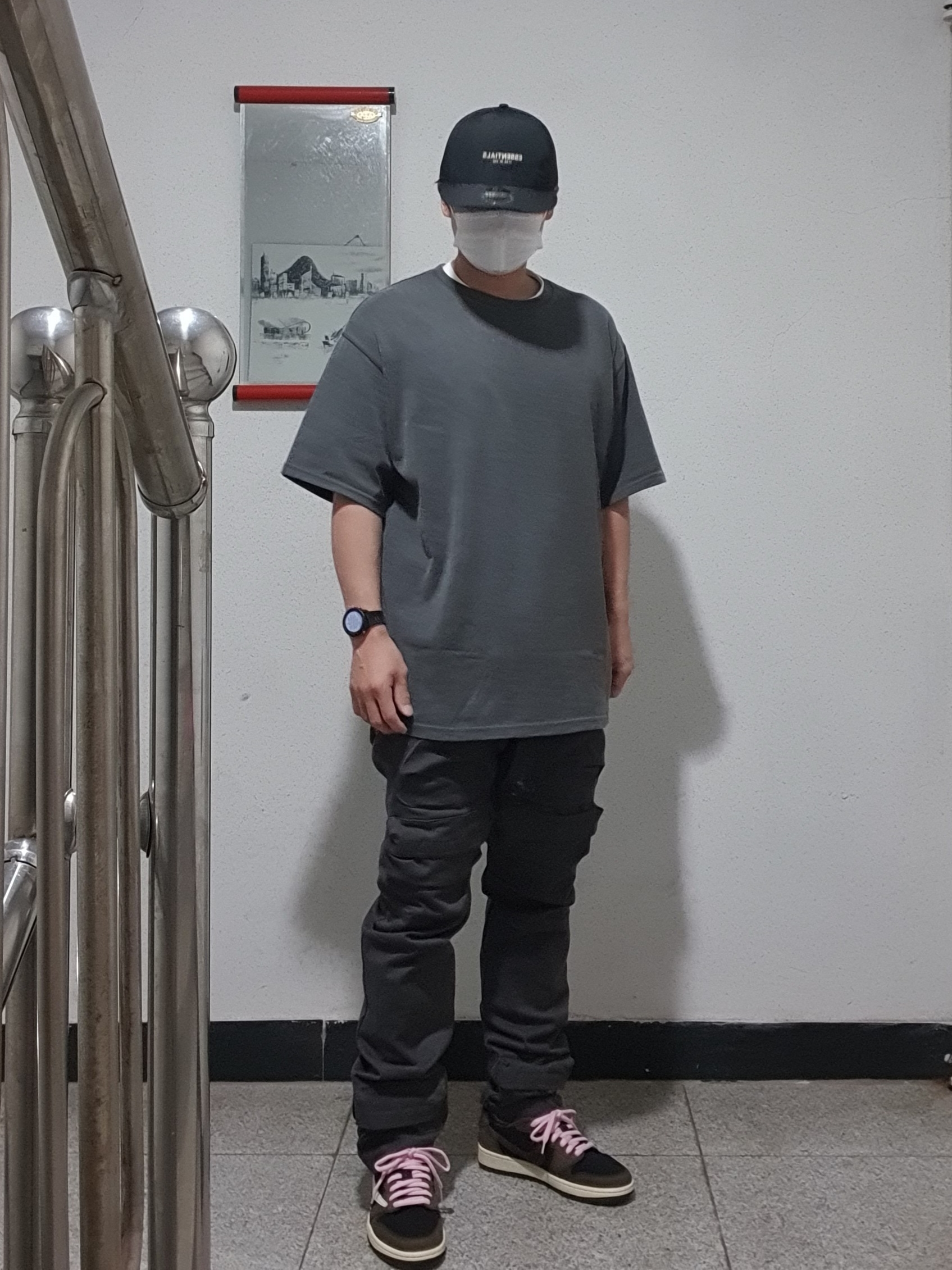 Jordan 1 x Travis Scott Retro Low OG SP Mocha 착용 스타일