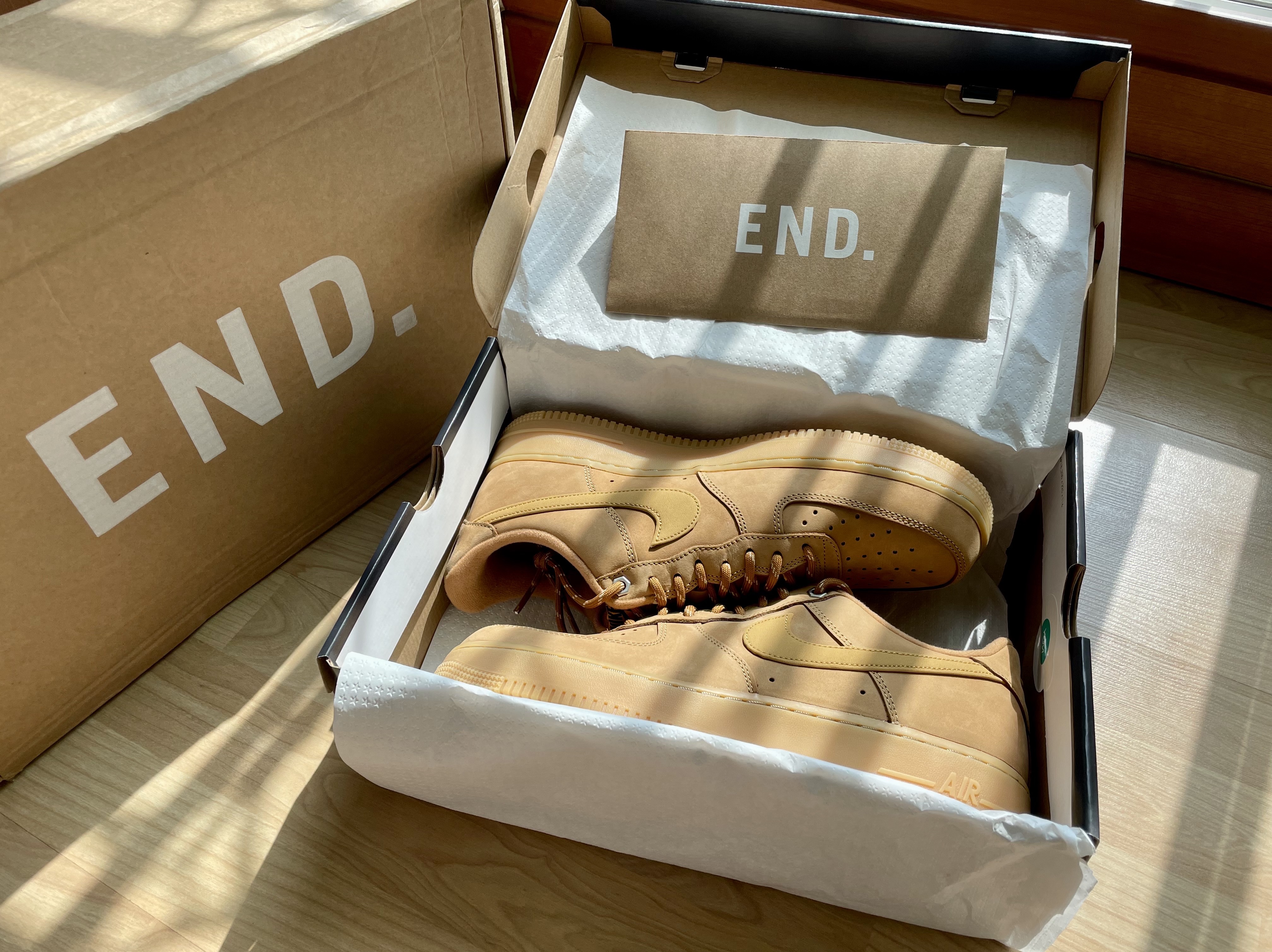 Nike Air Force 1 '07 WB Flax 착용 스타일 - 1