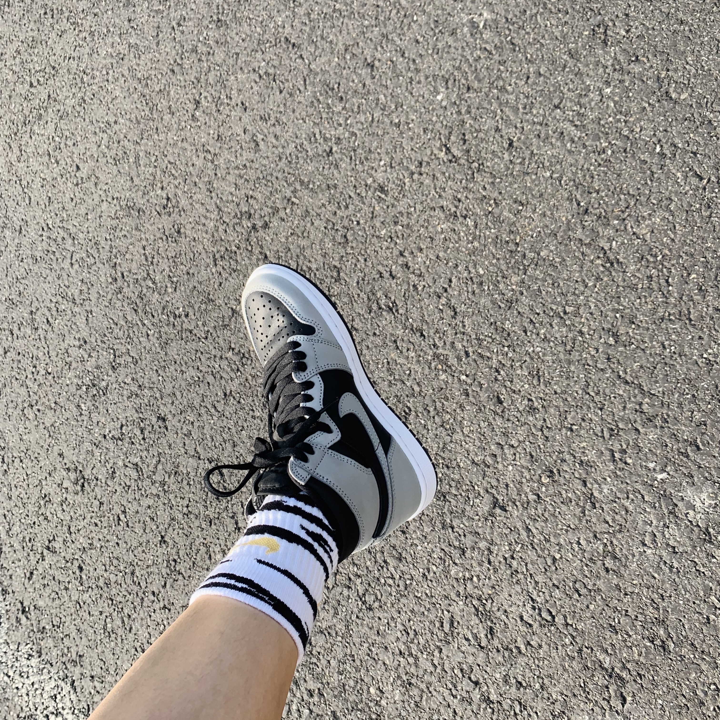 Jordan 1 Retro High OG Shadow 2.0 착용 스타일