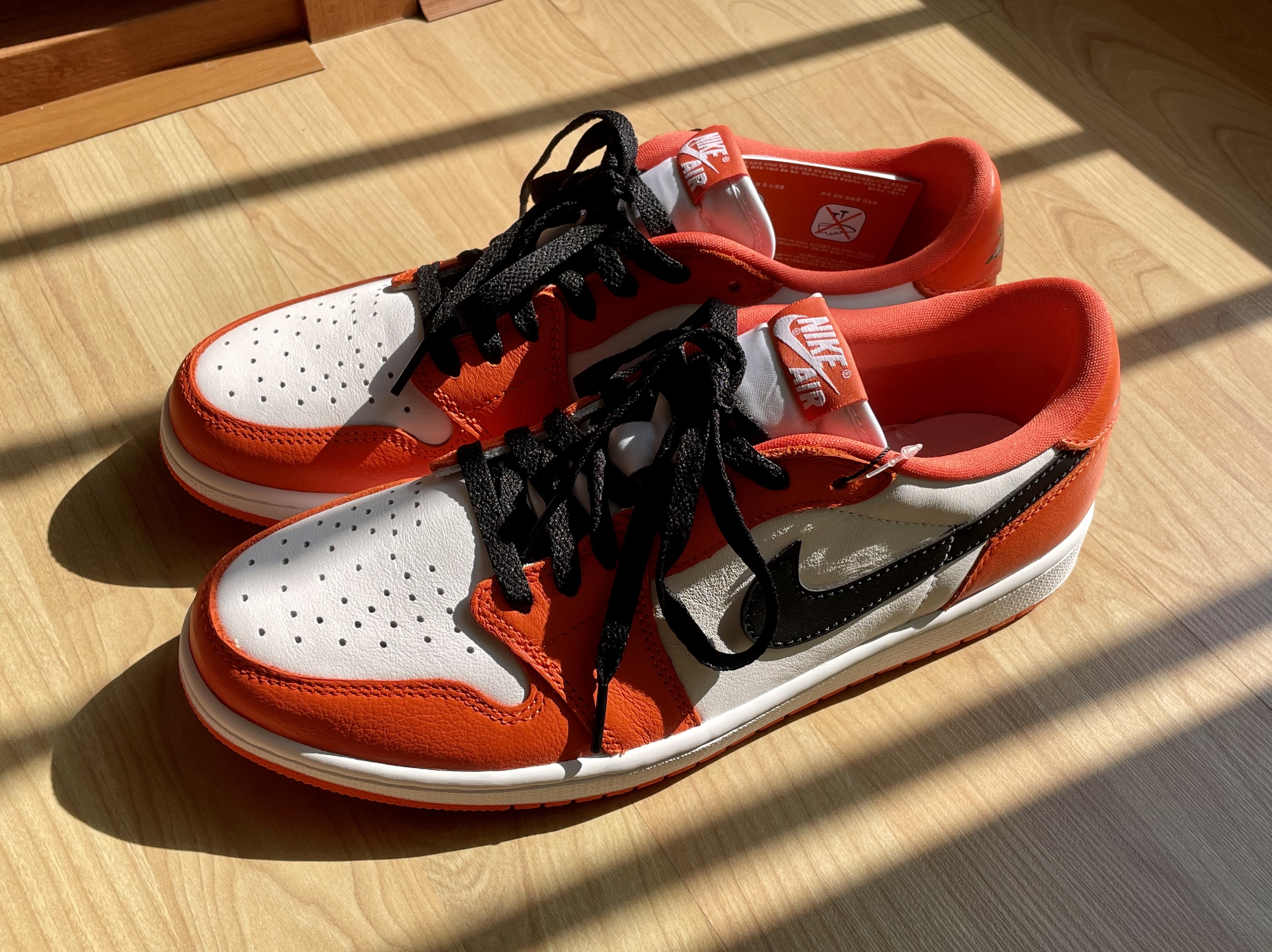 Jordan 1 Low OG Starfish 착용 스타일 - 2
