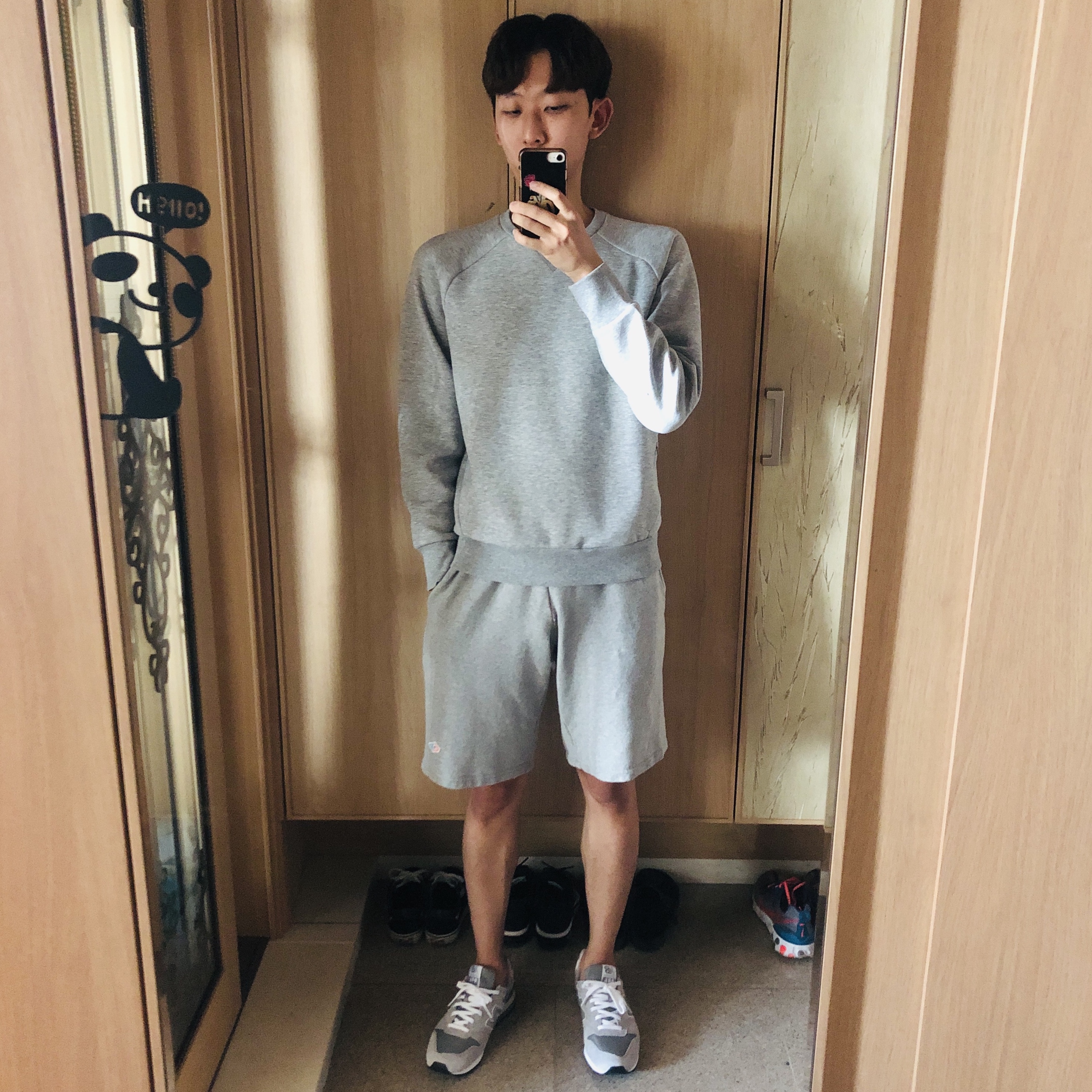 New Balance 996 Grey 착용 스타일