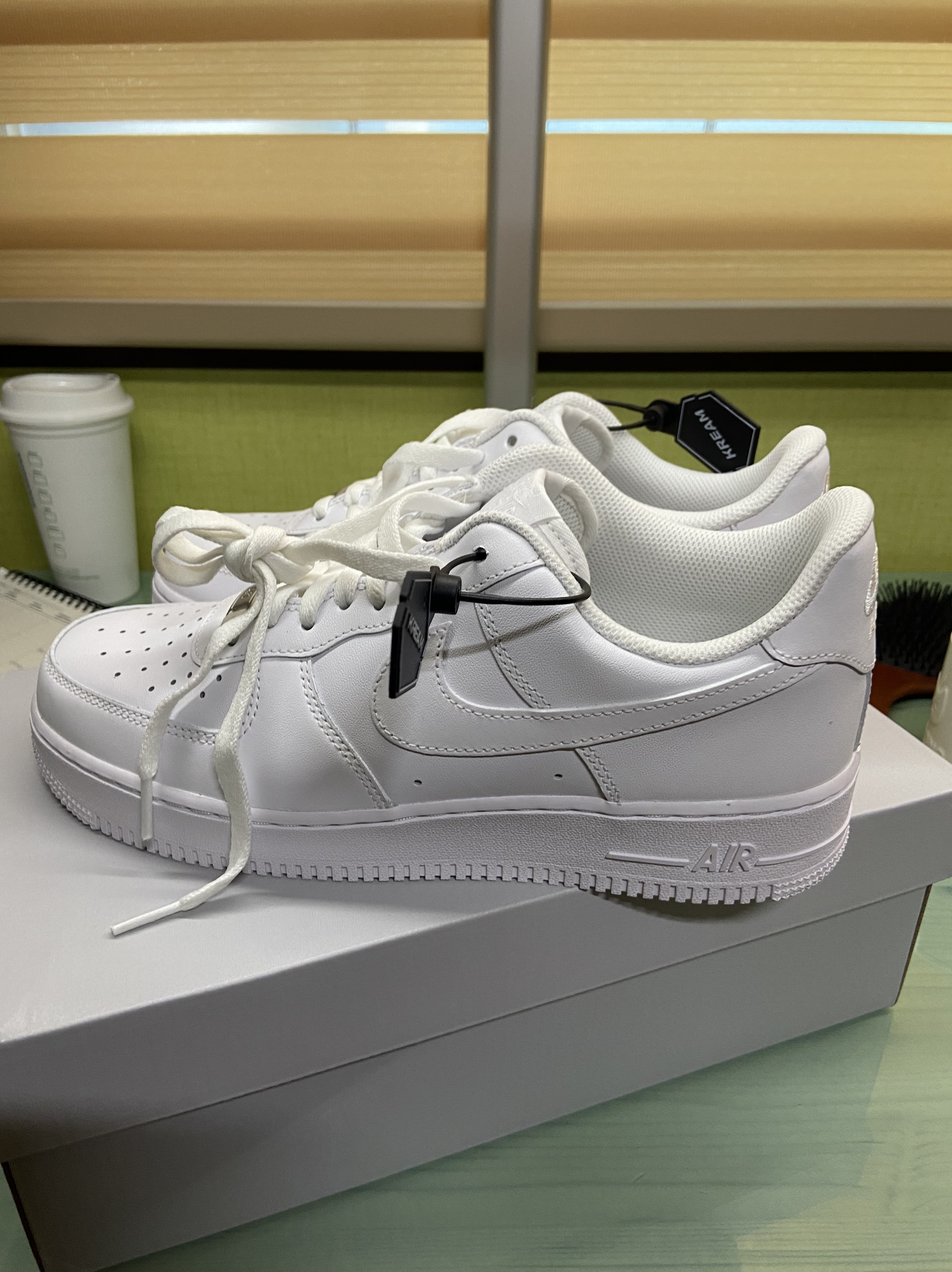 Nike Air Force 1 '07 Low White 착용 스타일