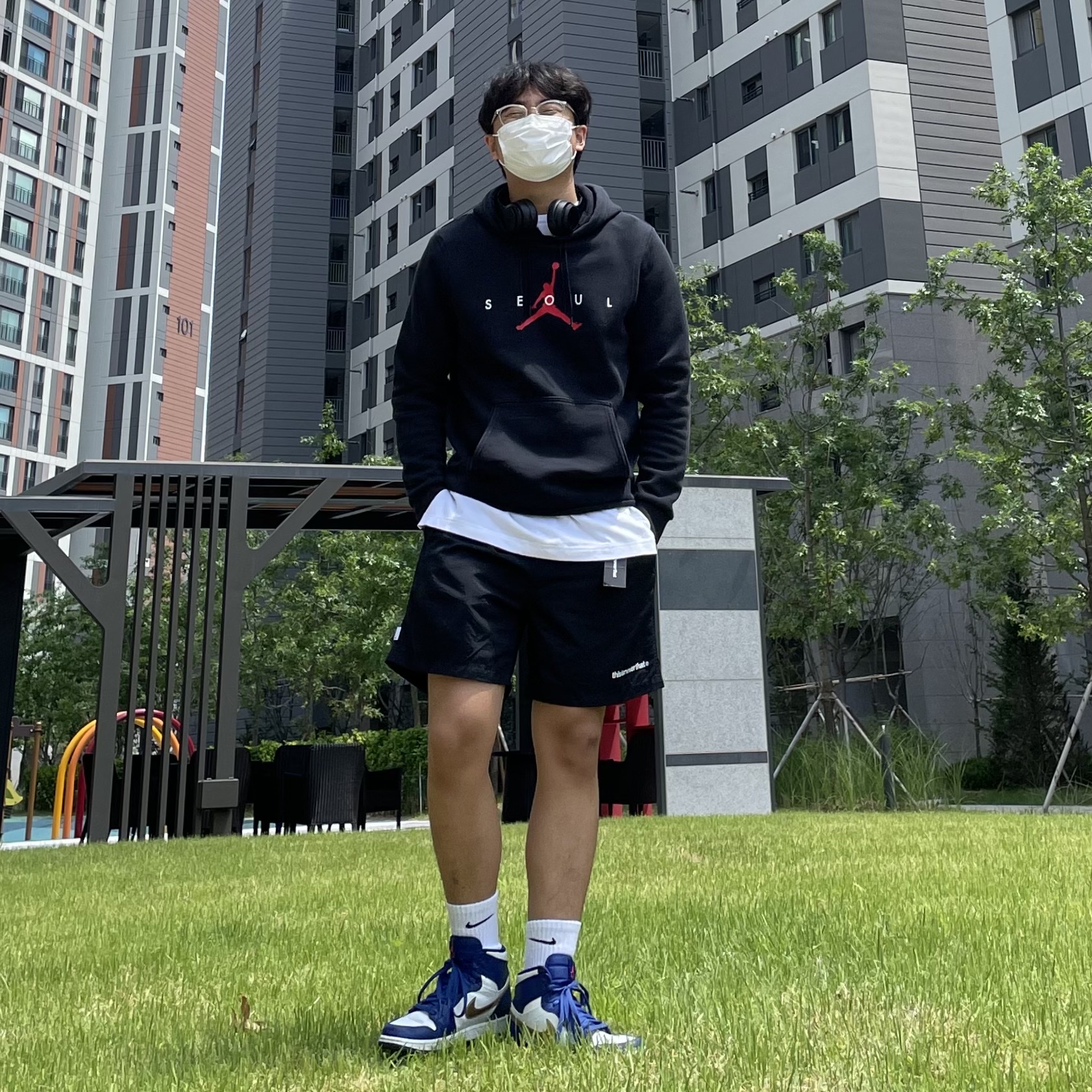 Jordan 1 Retro Gold Medal 착용 스타일